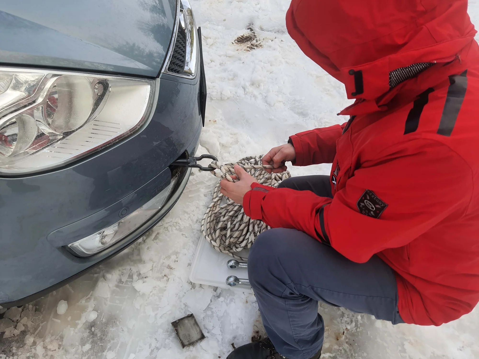 Závěje si na vás nepřijdou: škola jízdy ve sněhu vč. vyprošťovacích technik: