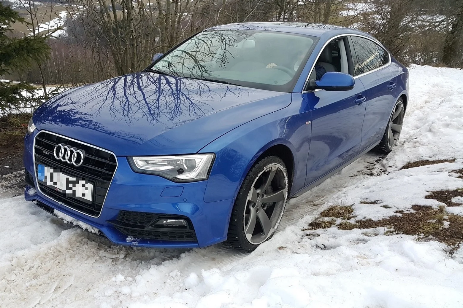 Závěje si na vás nepřijdou: škola jízdy ve sněhu vč. vyprošťovacích technik: