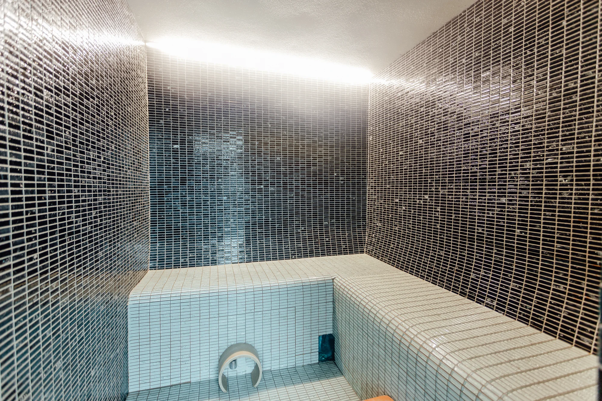 Dovolená v Žilině: 4* hotel se snídaní a vstupem do bazénu, saun a vířivky