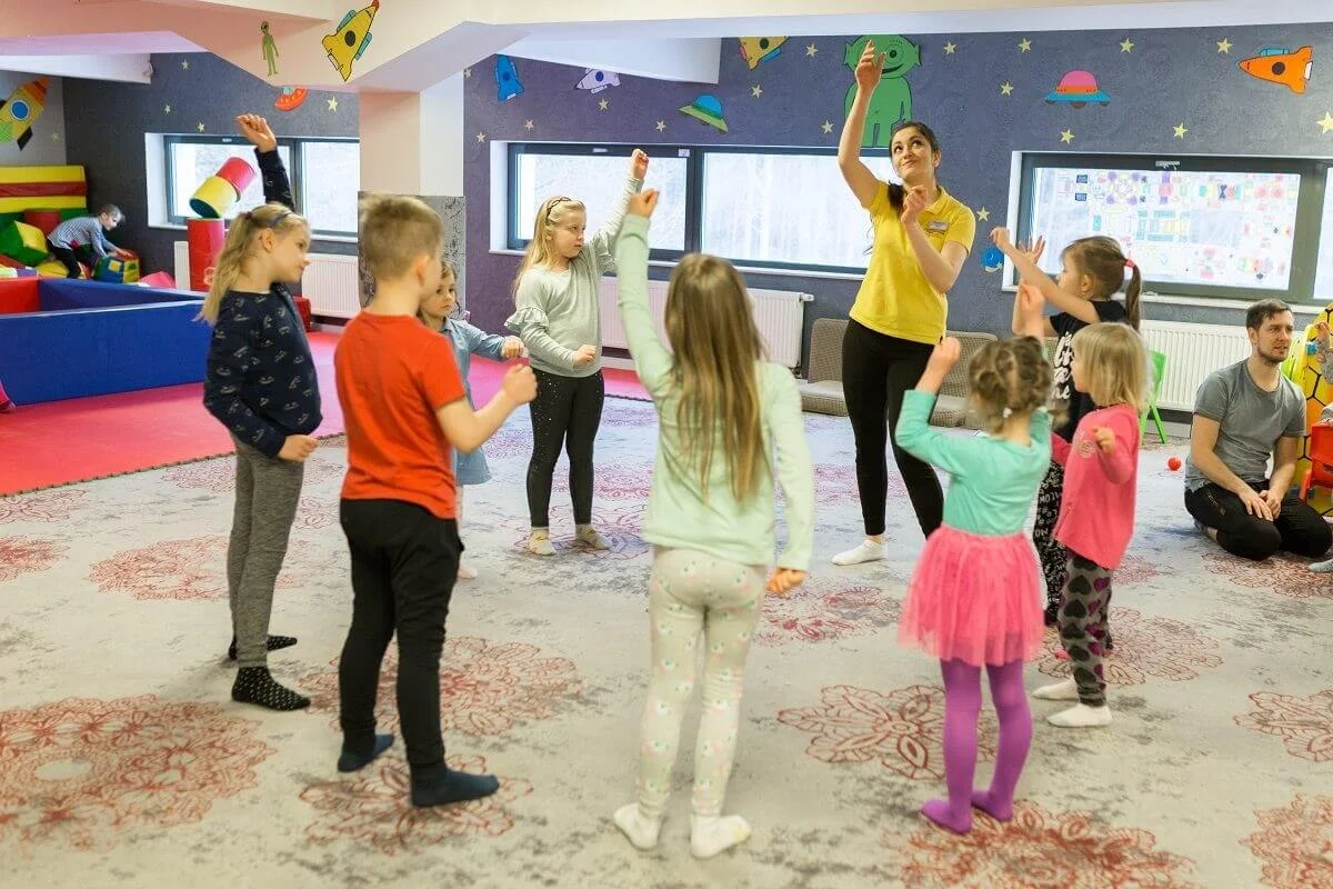 Pobyt u Baltu: hotel blízko moře, polopenze, neomezený vstup do bazénů a saun, animační programy