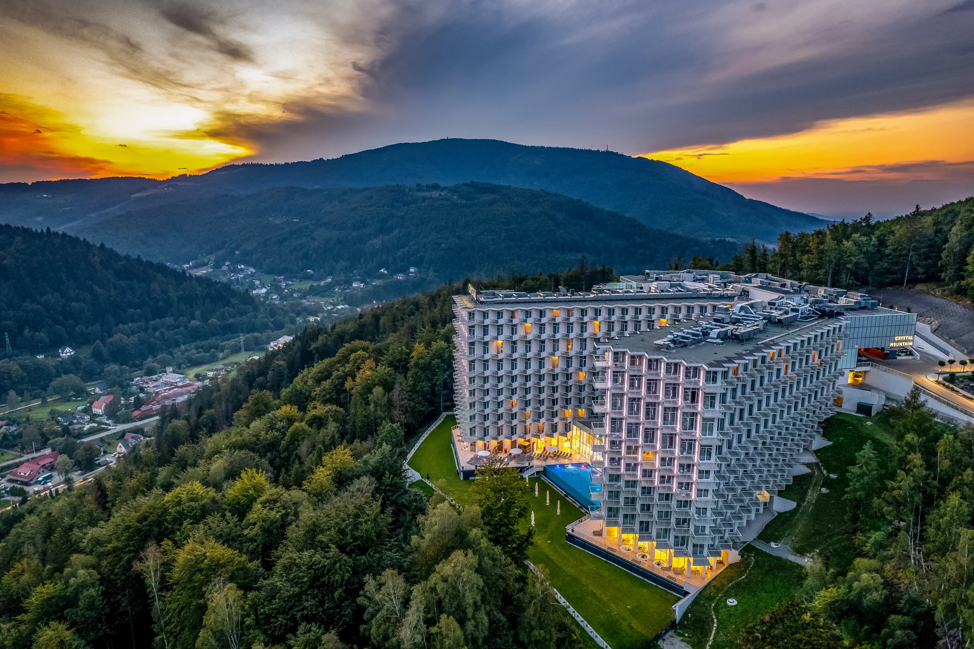 5* luxus v polských Beskydech: snídaně či polopenze, neomezený wellness a až 2 děti zdarma