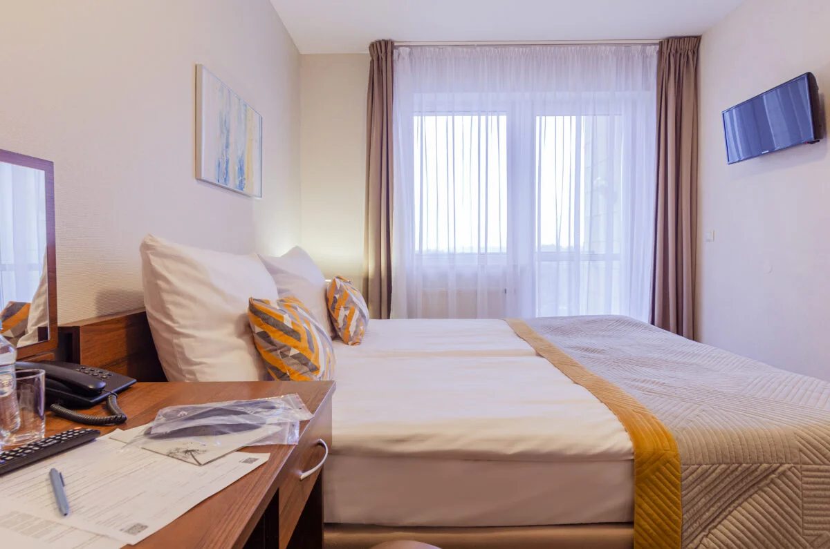 Perfektní dovolená pro rodinky s dětmi: hotel jen 100 m od pláže, bazén, sauna i animační program