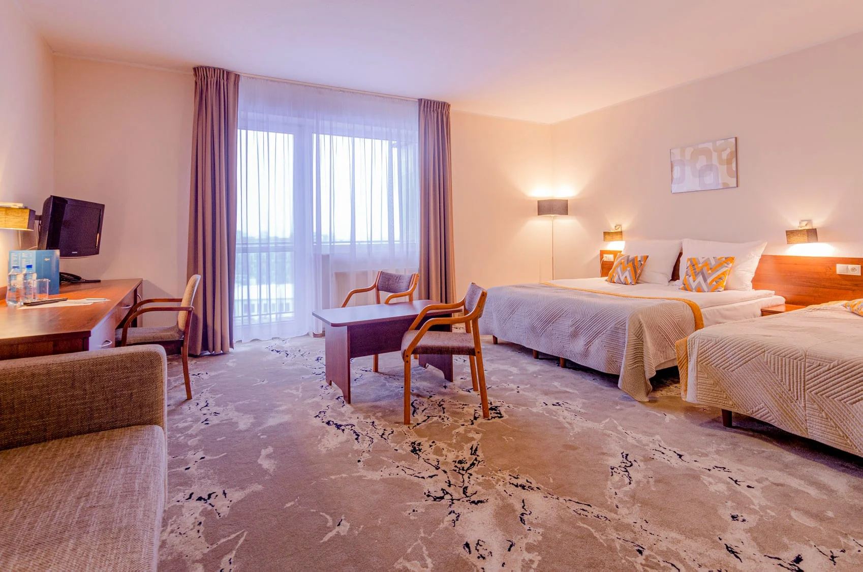 Perfektní dovolená pro rodinky s dětmi: hotel jen 100 m od pláže, bazén, sauna i animační program