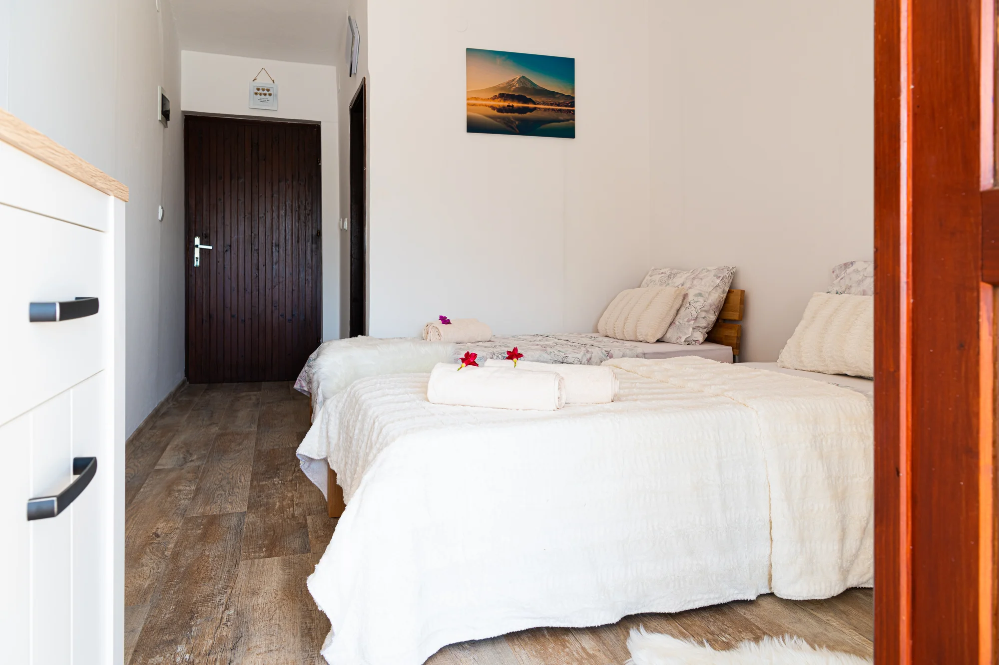 Dovolená v Chorvatsku: pokoje či apartmány až pro 4 osoby, přímo u moře a se snídaní