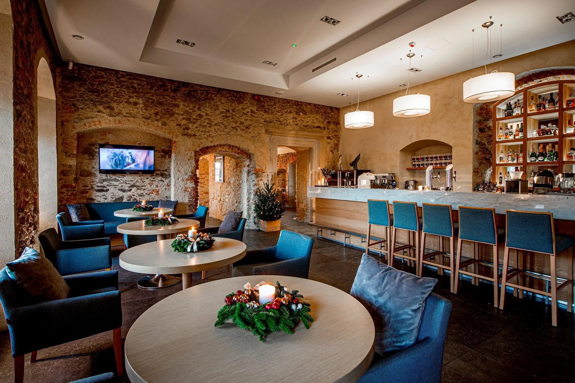 Luxusní zámek s neomezeným vstupem do Spa by L'Occitane a bohatou snídaní