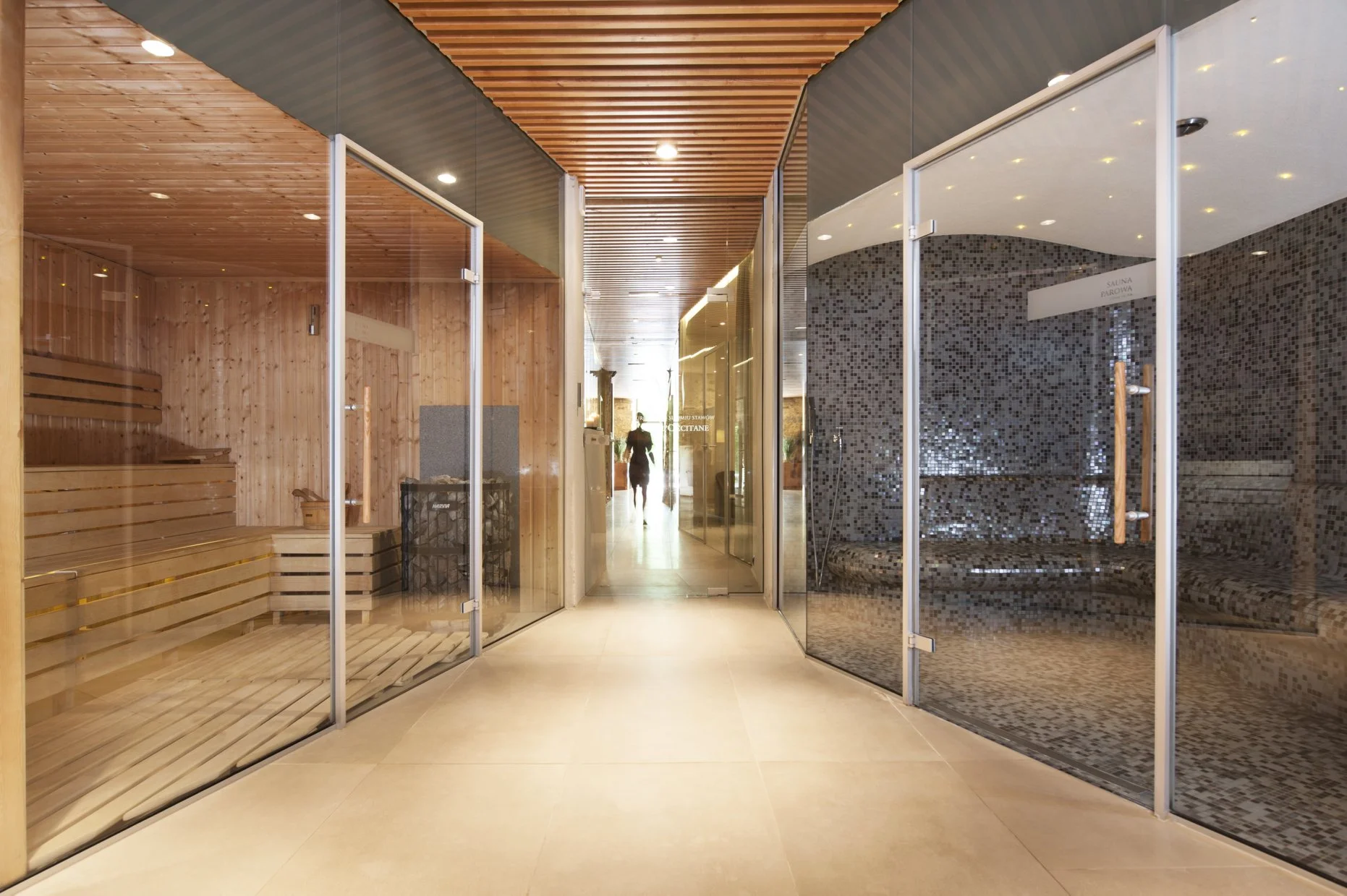 Luxusní zámek s neomezeným vstupem do Spa by L'Occitane a bohatou snídaní