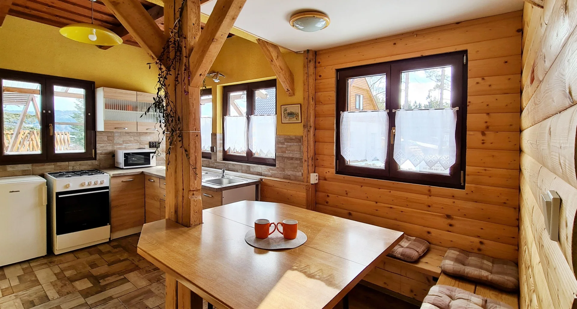 Dovolená v chatě na Lipně: apartmány pro 5 osob nebo celá chata až pro 10 osob