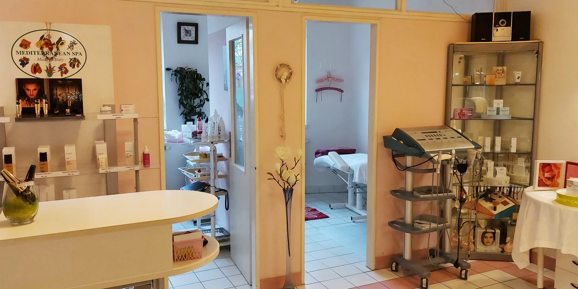 Letní kosmetické ošetření se zeleným čajem či růžovým olejem