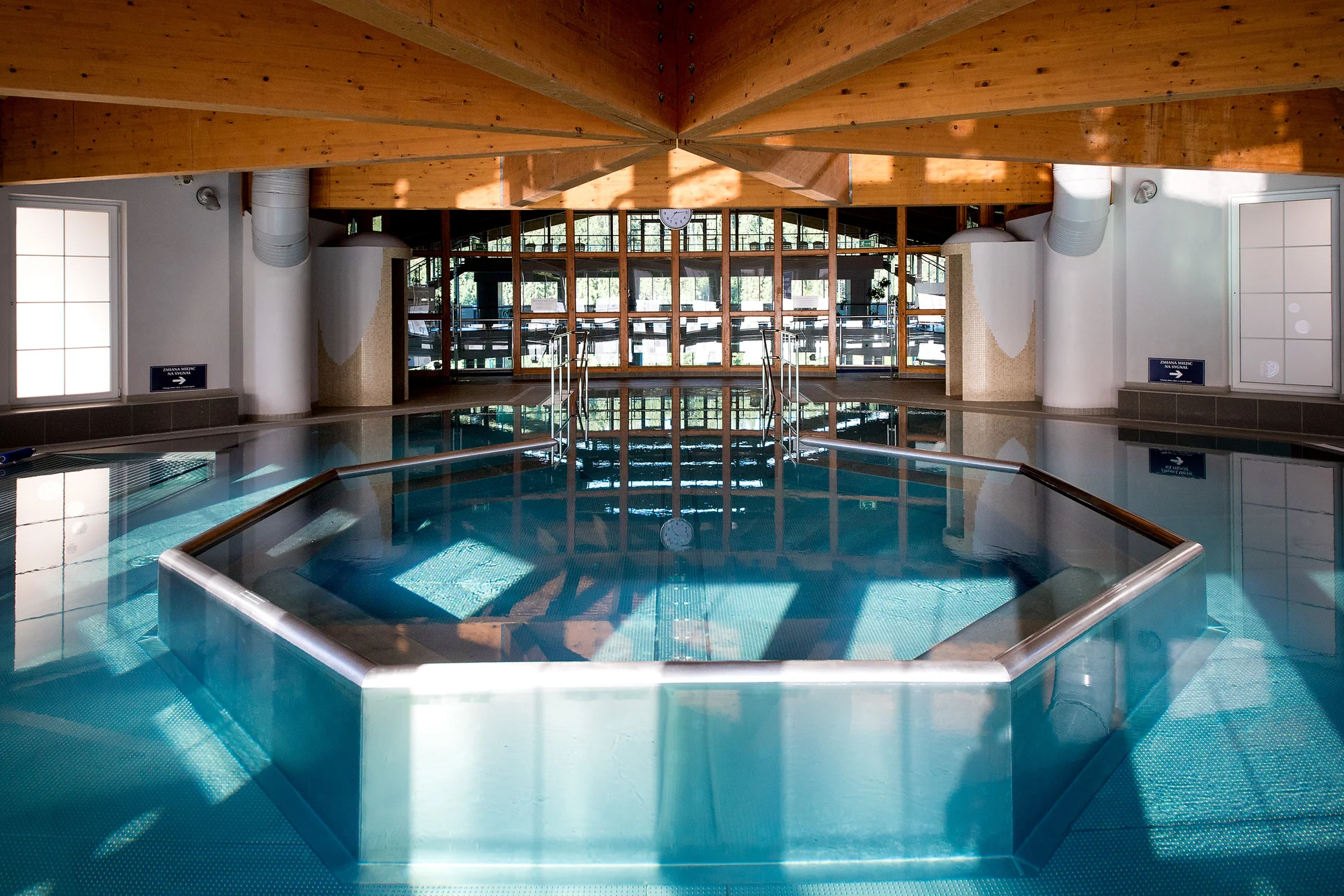 Polské termály: 4* hotel se snídaní či polopenzí, neomezený vstup do bazénů a saun, program pro děti