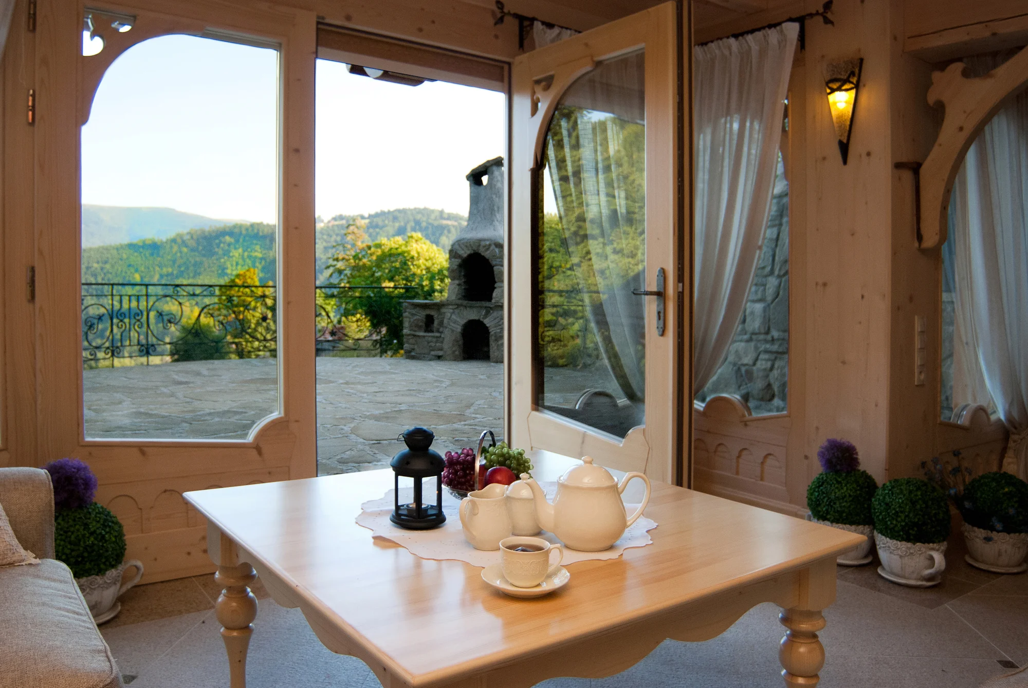 5* resort v polských Beskydech: pobyt až pro 6 osob s jídlem, bazénem, vířivkou i saunou, akce 2 děti zdarma