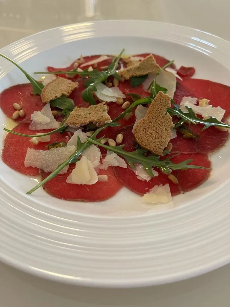 Tříchodové obědové menu v zámecké restauraci Honoria Chateau Herálec*****