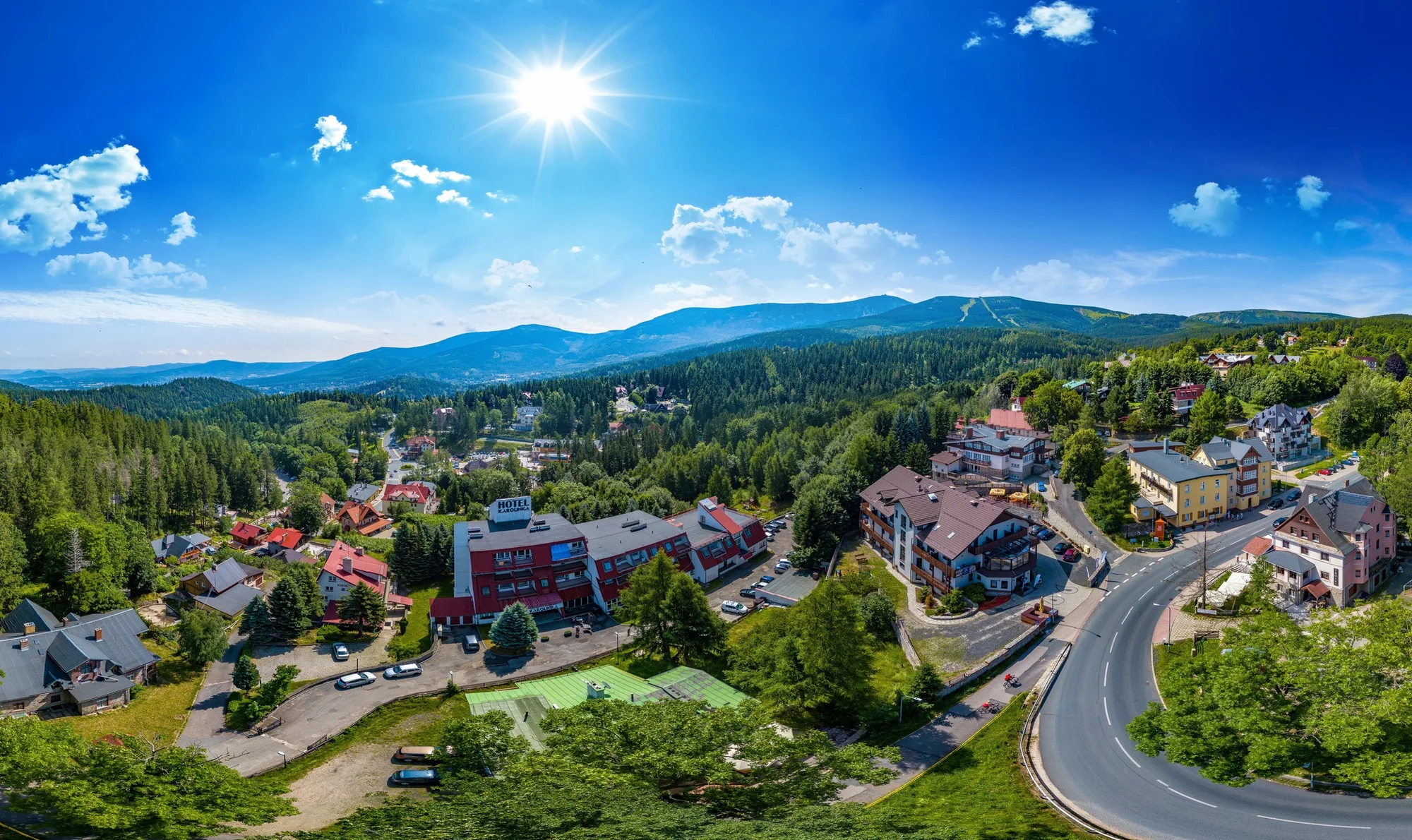 Poznejte Karpacz a krásu polských Krkonoš: horský pobyt se snídaní či polopenzí a wellness
