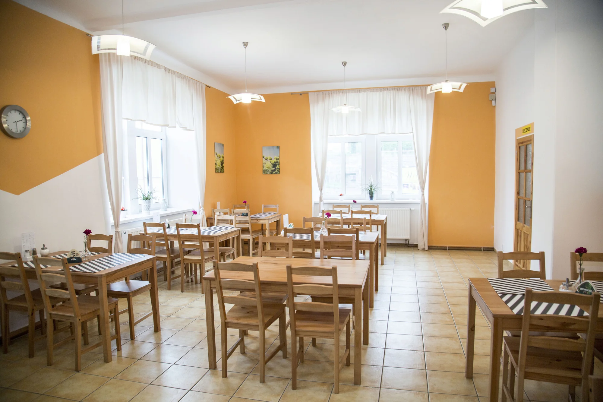 Odpočinek v Lázních Libverda přímo na kolonádě: možnost jídla i wellness
