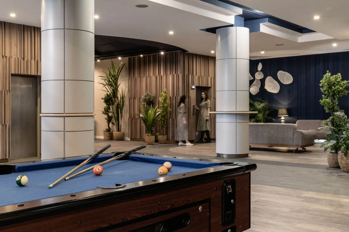 Perfektní dovolená pro rodinky s dětmi: hotel jen 100 m od pláže, bazén, sauna i animační program