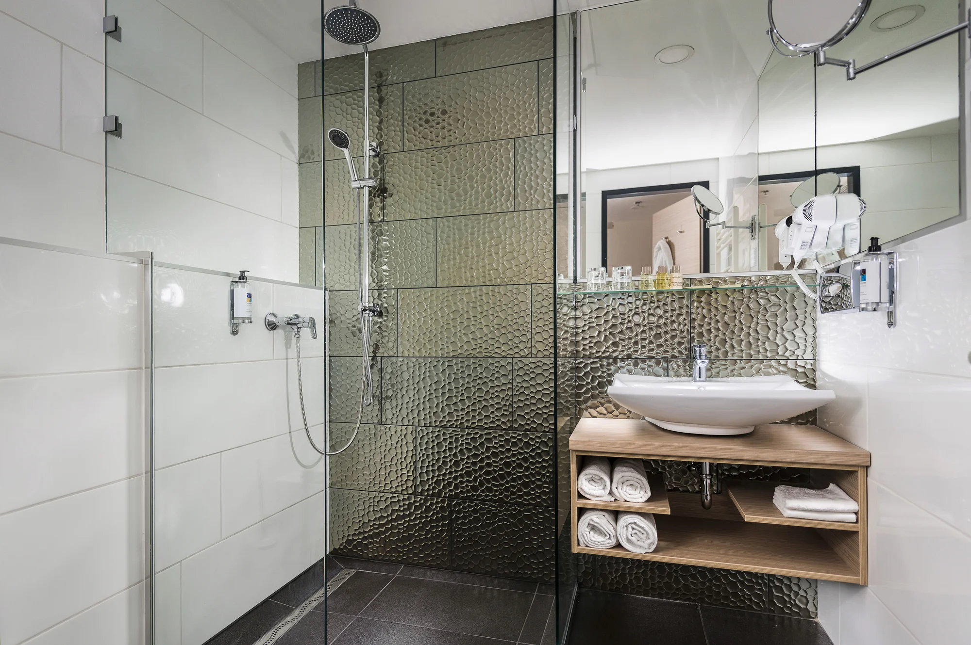 4* hotel jen pár minut od centra Budapešti: snídaně, wellness i nadstandardní služby