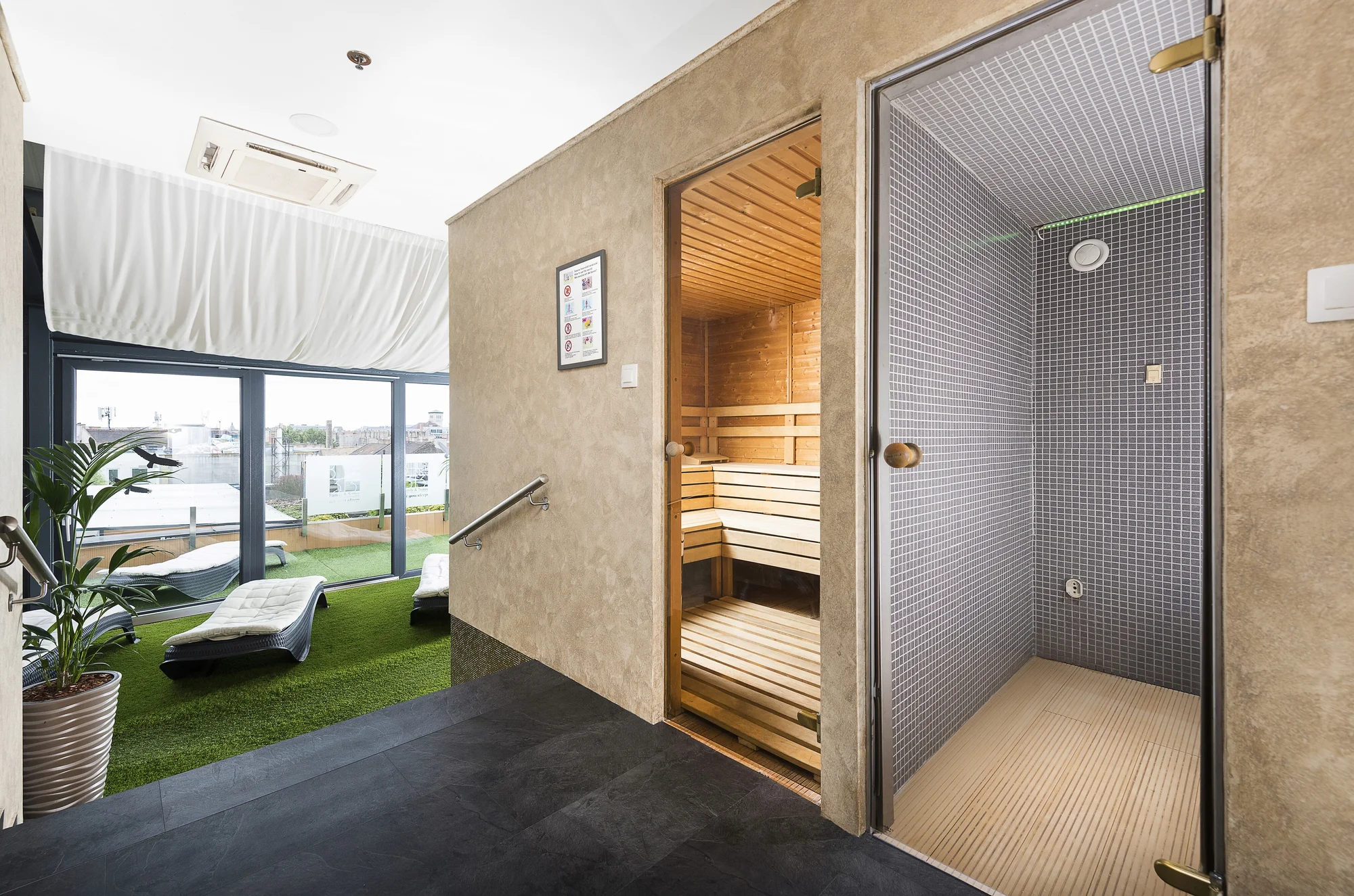 4* hotel jen pár minut od centra Budapešti: snídaně, wellness i nadstandardní služby