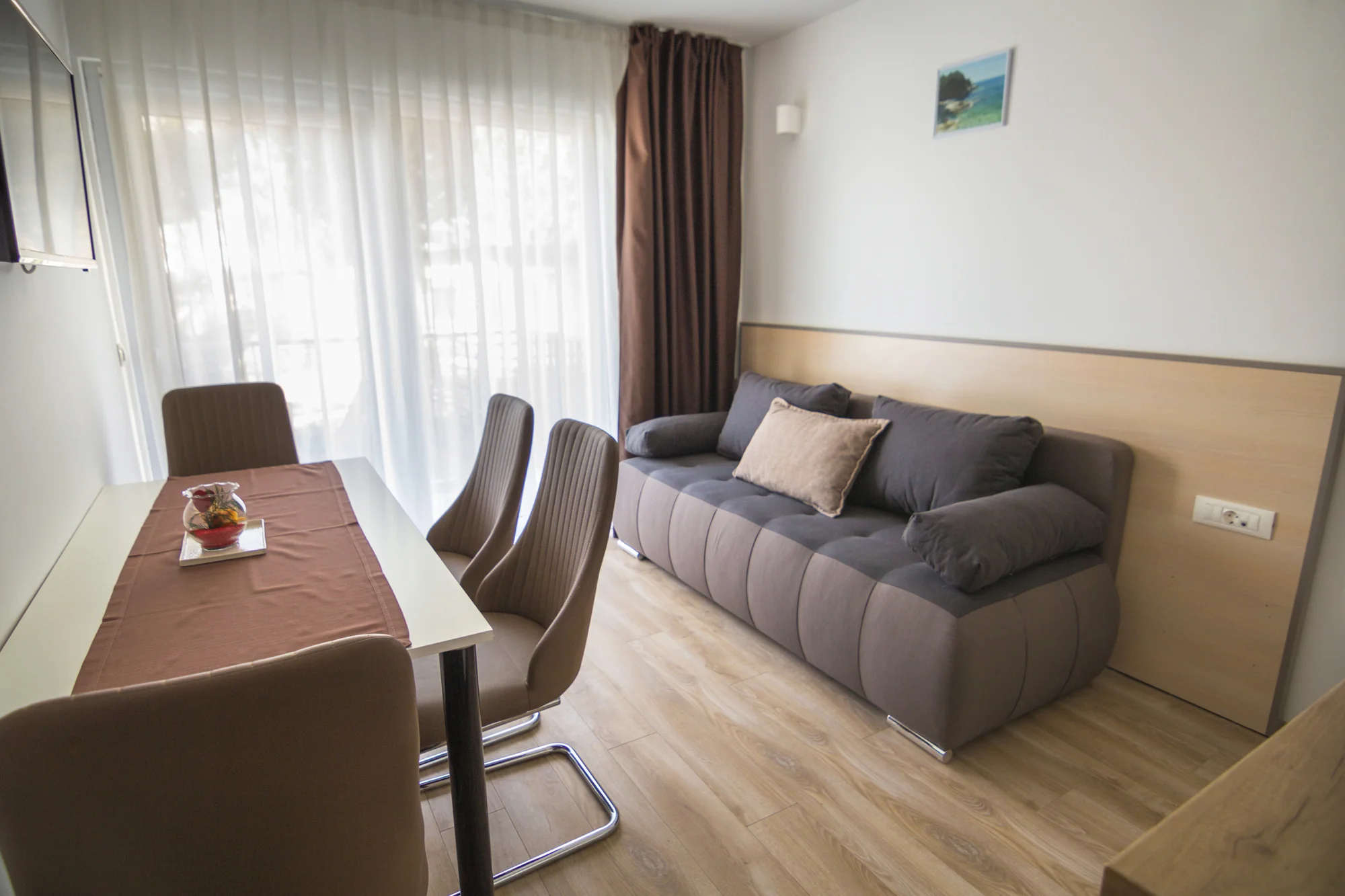 Rodinná dovolená na Istrii: apartmány u pláže, balkon s výhledem