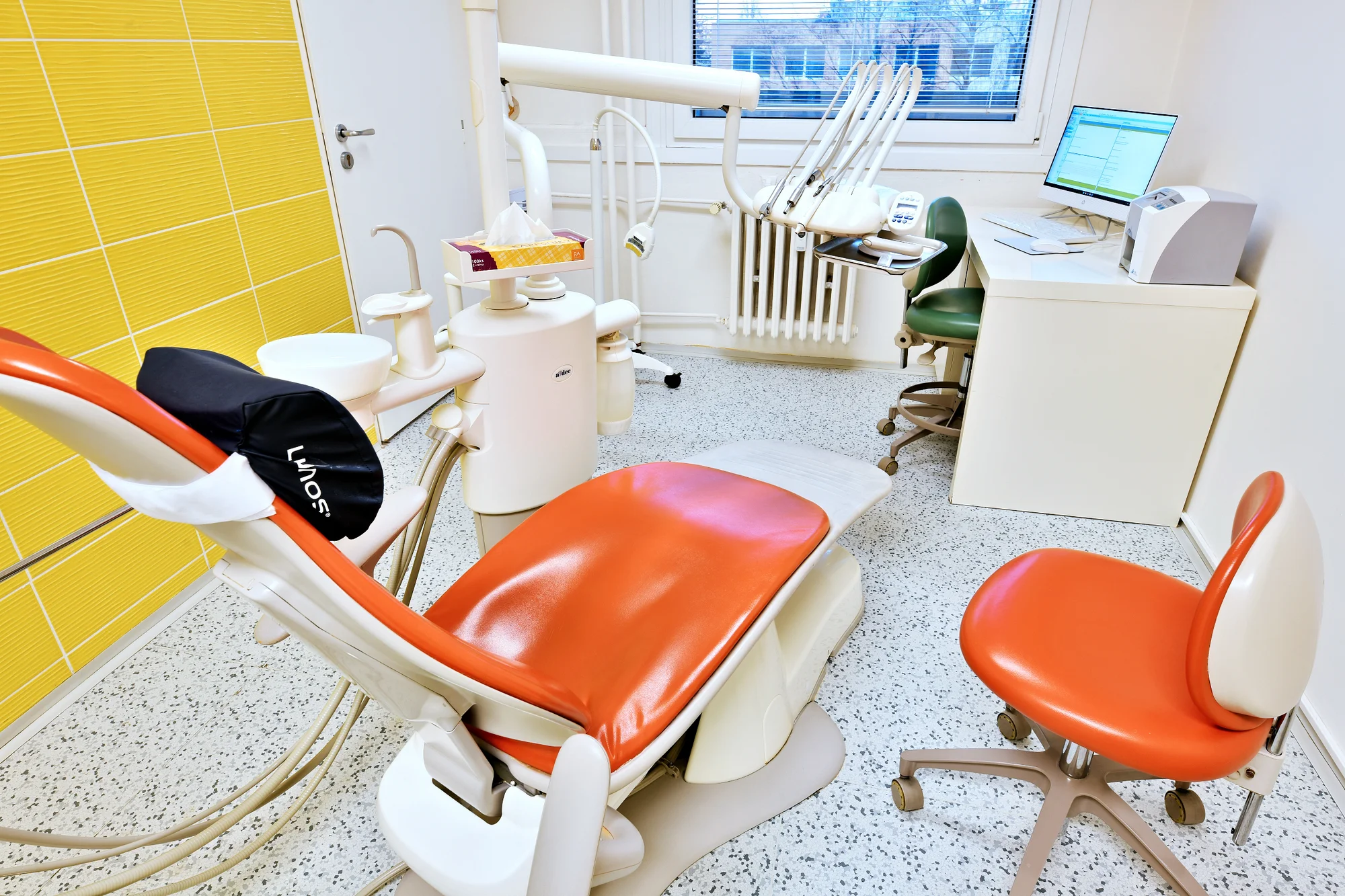 Pro krásný úsměv a zoubky jako perličky: dentální hygiena včetně AirFlow