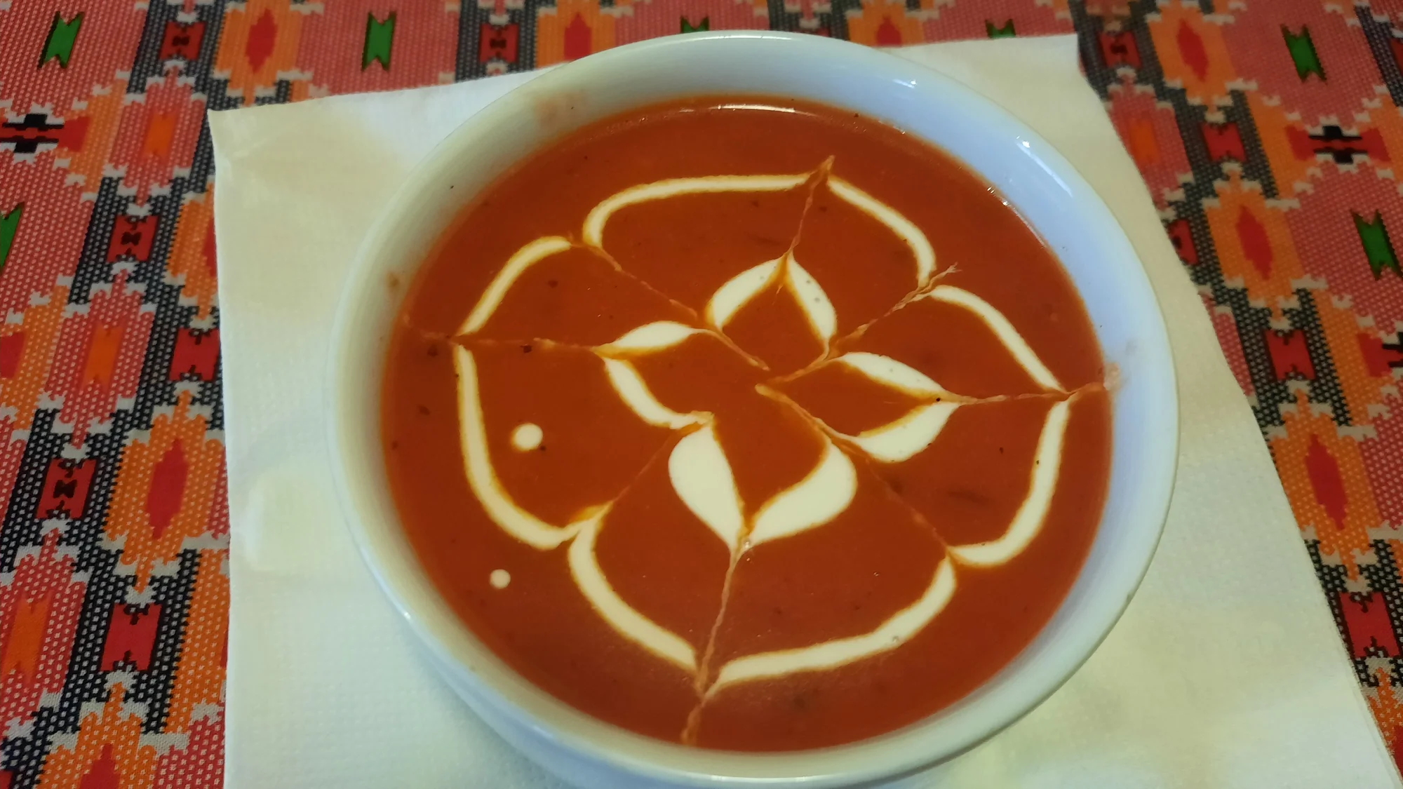 Menu z indických specialit pro dva: předkrm či polévka, kuřecí nebo vege hlavní chod a dezert