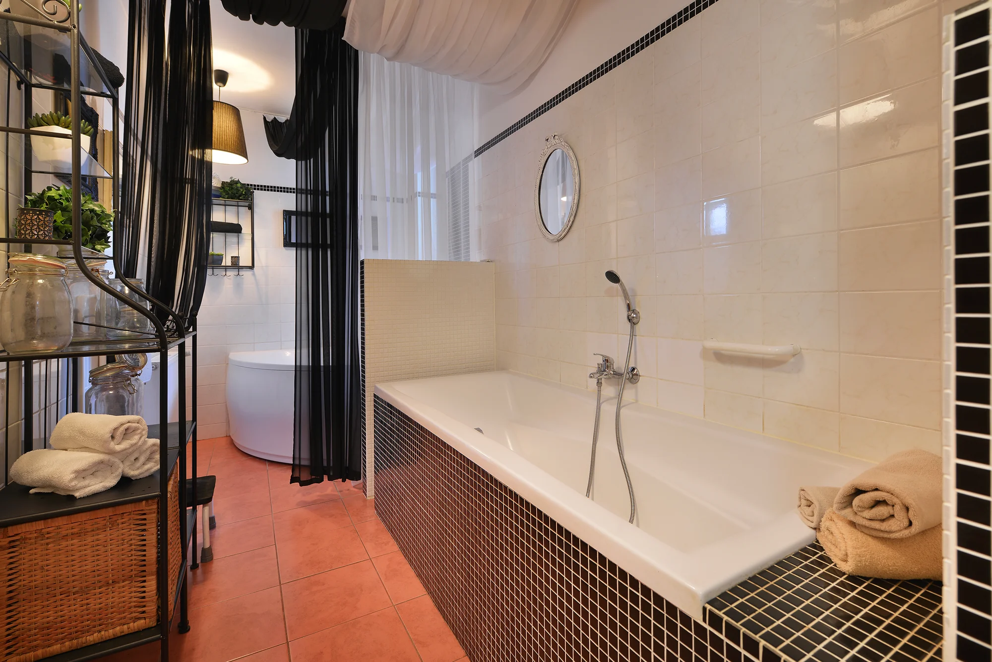 Hotel ve sklářském ráji: pobyt se snídaní či polopenzí, wellness, dámská jízda i bylinkový pobyt