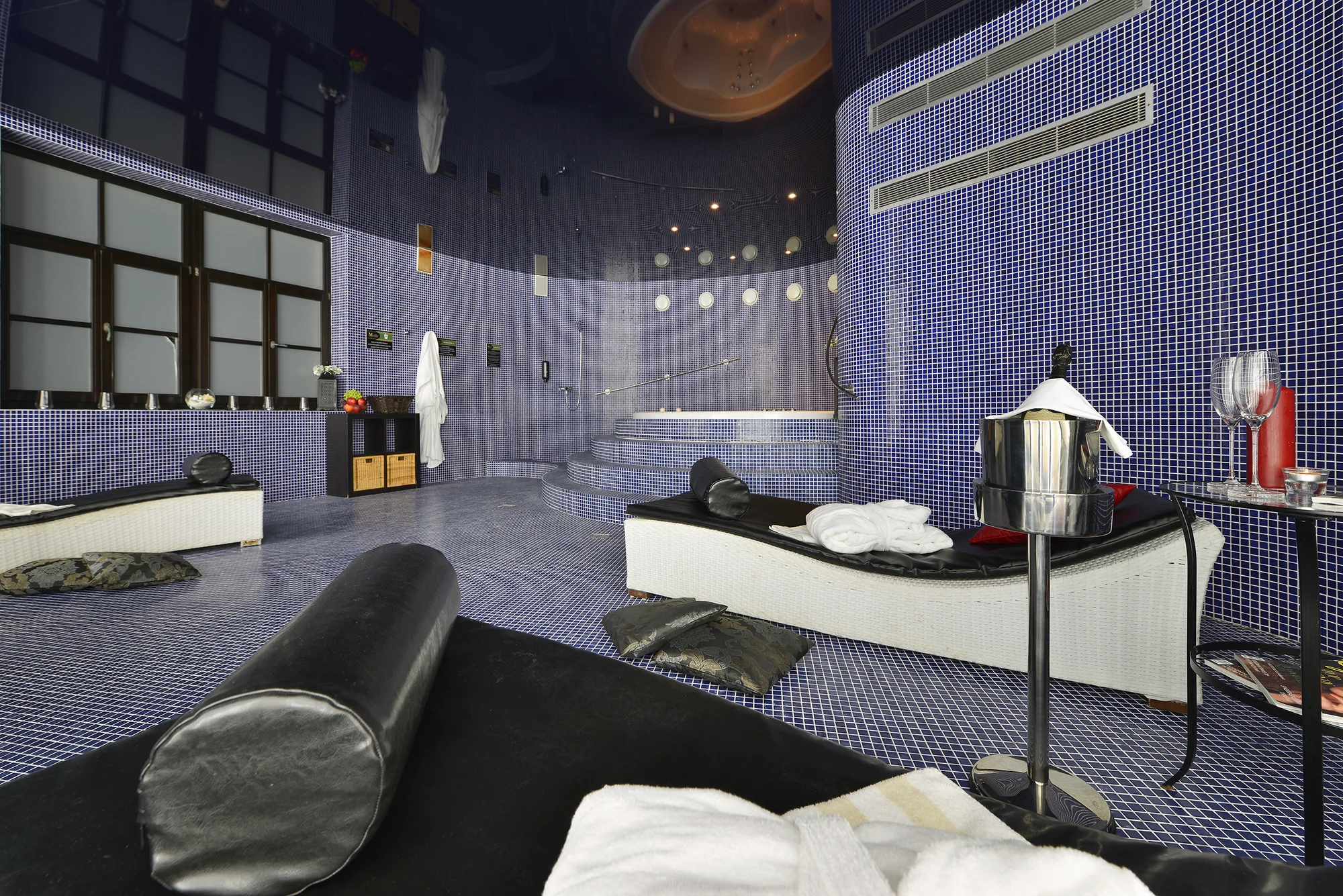 4* hotel v klidné části Mariánských Lázní: snídaně či polopenze, wellness i procedury