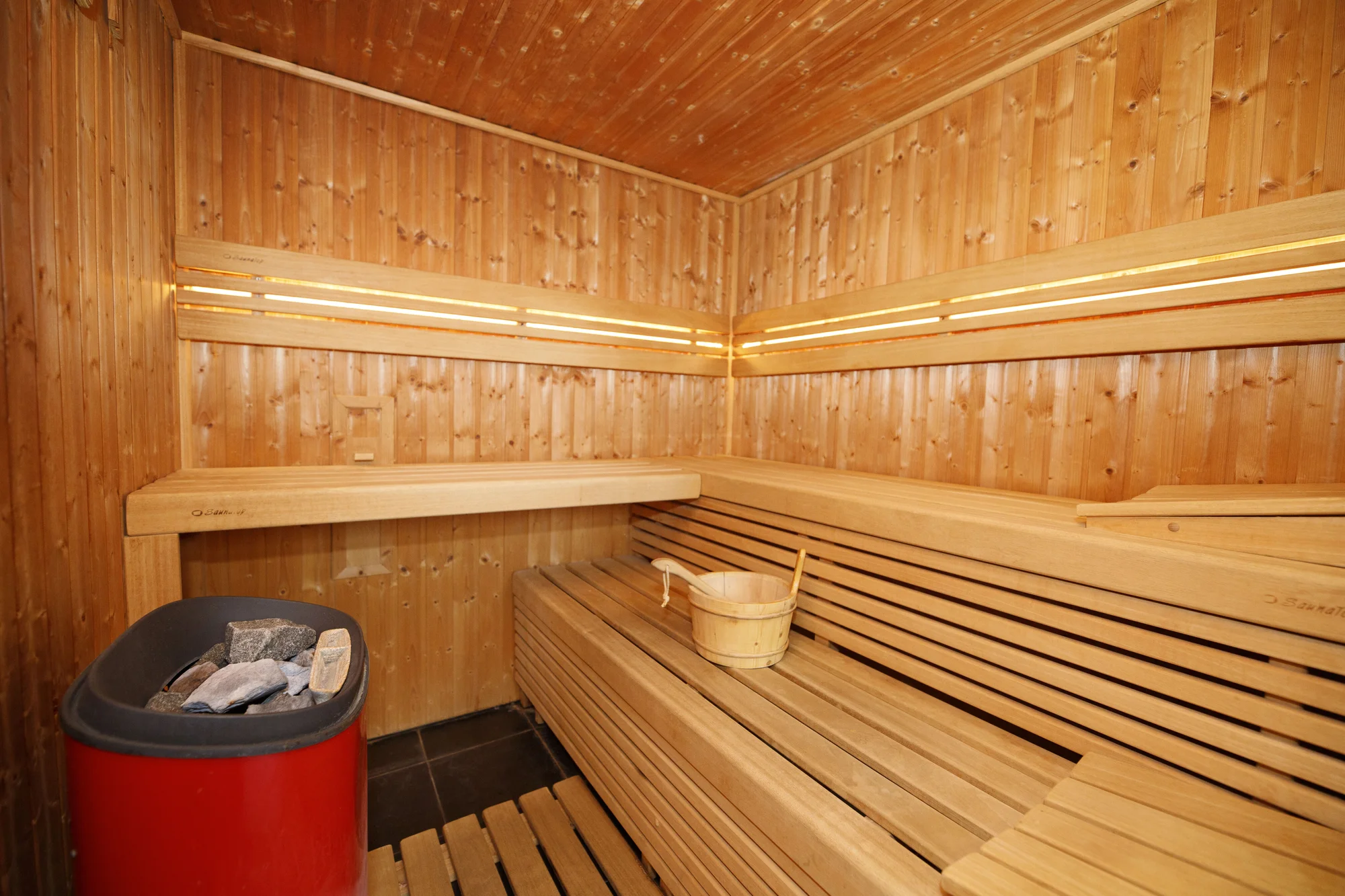 Pobyt u Karlových Varů: snídaně nebo polopenze, privátní wellness i procedury