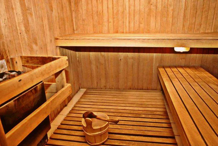Dovolená v polských Beskydech: hotel v horách, snídaně či polopenze a sauna s vířivkou