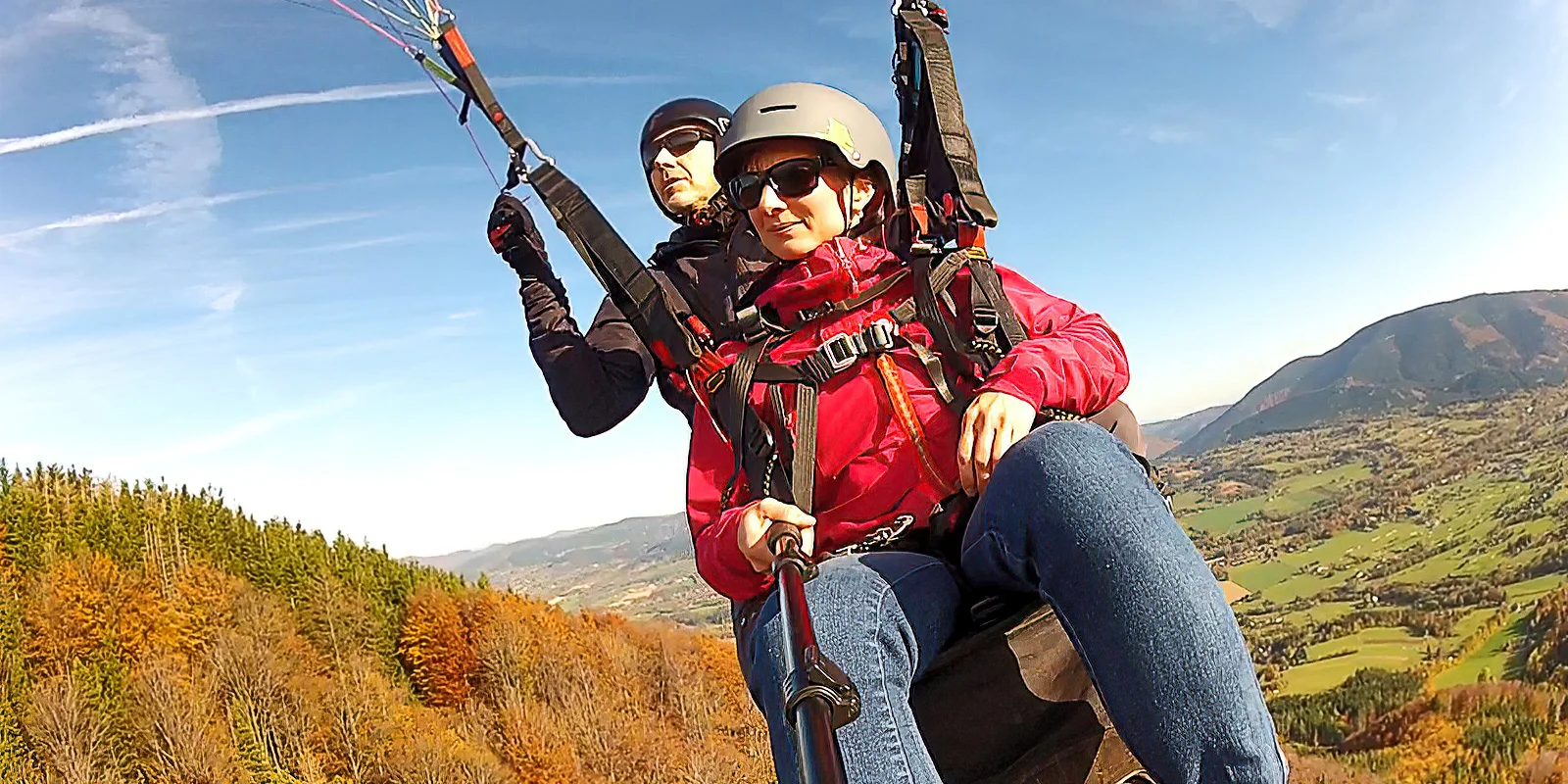 Vyleťte až do oblak: paraglidingový tandemový let na míru s videozáznamem letu