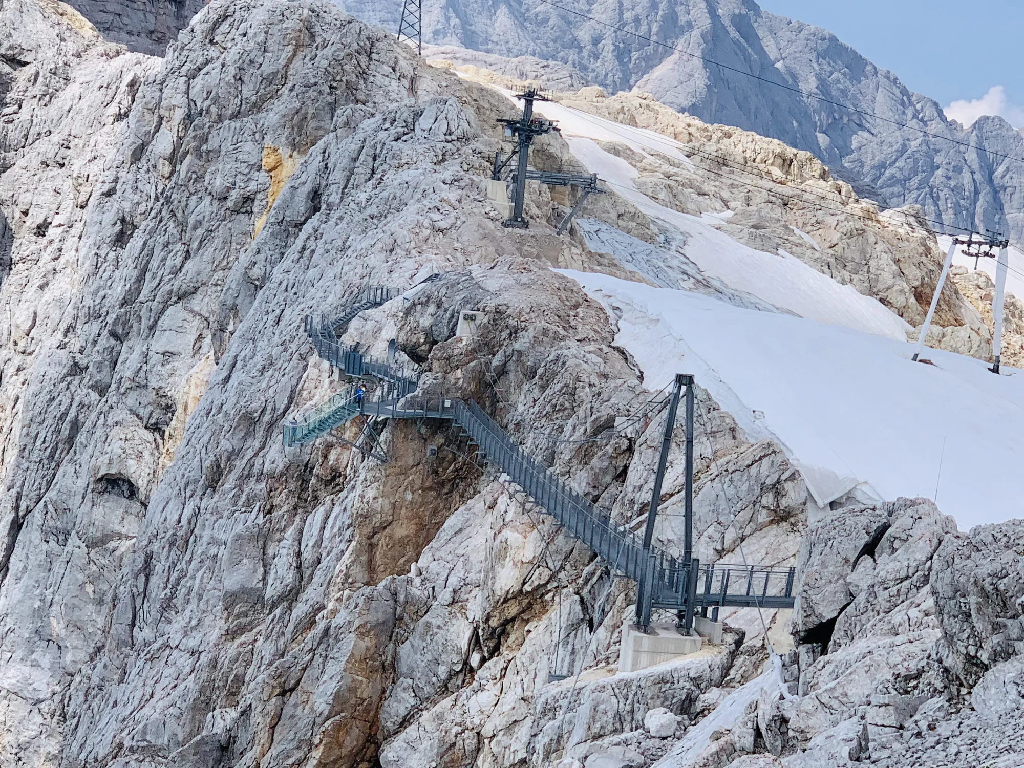 Zájezd na ledovec Dachstein: pohodová letní turistika, 2 noci s polopenzí, autobusová doprava a průvodce