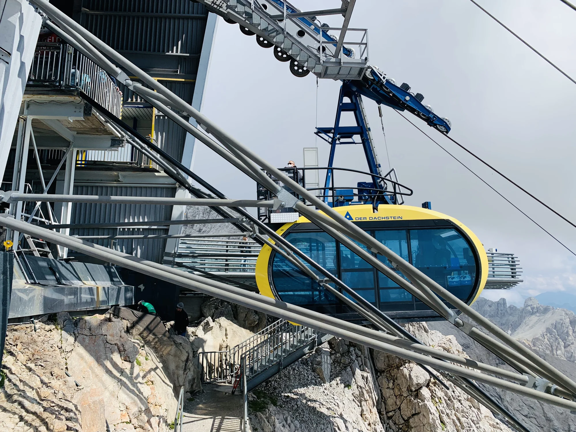 Zájezd na ledovec Dachstein: pohodová letní turistika, 2 noci s polopenzí, autobusová doprava a průvodce
