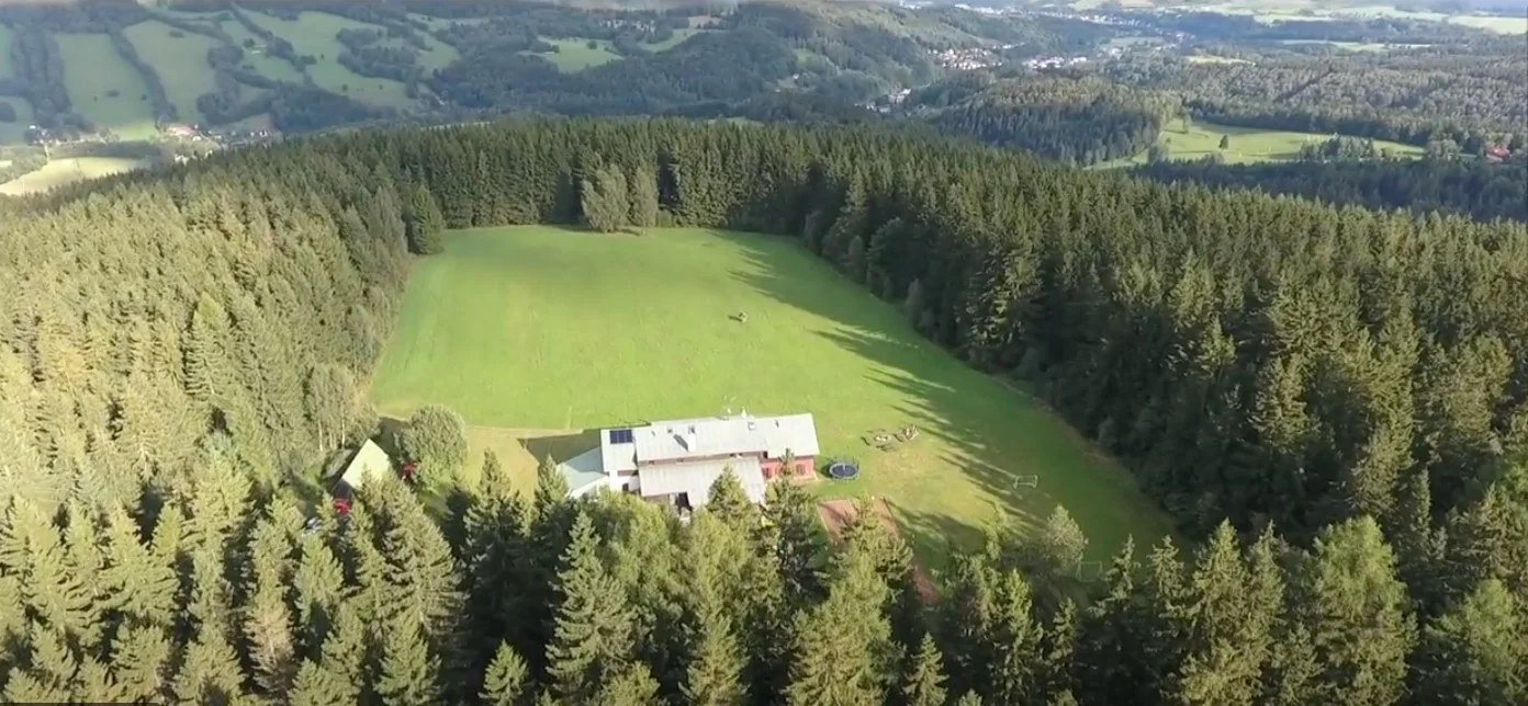 Pobyt pro 2–6 osob v Krkonoších: polopenze i jízda z Černé hory