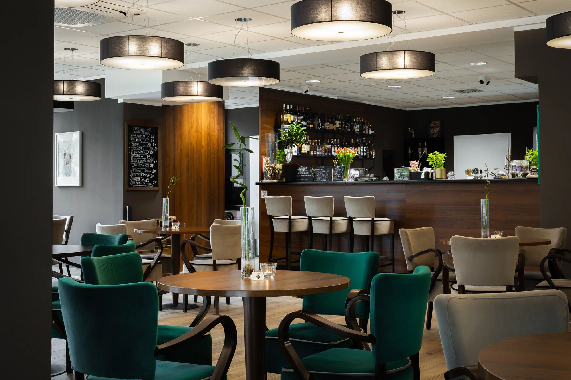 Dovolená u Baltu a jezera Bukowo: hotel 100 m od pláže, polopenze, wellness