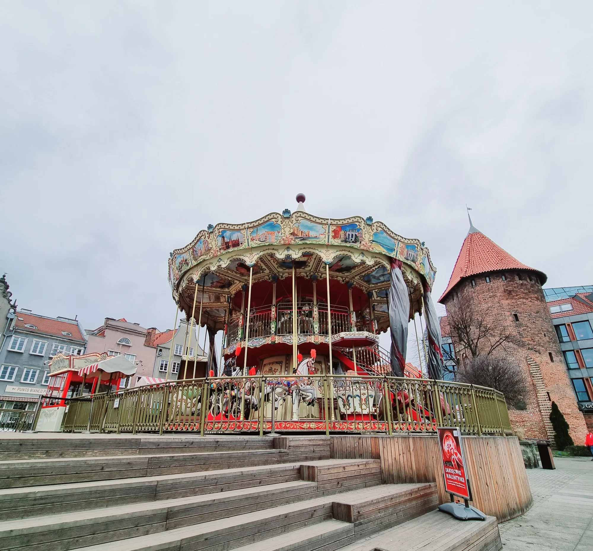 Dovolená v centru města Gdaňsk: komfortní ubytování s polopenzí