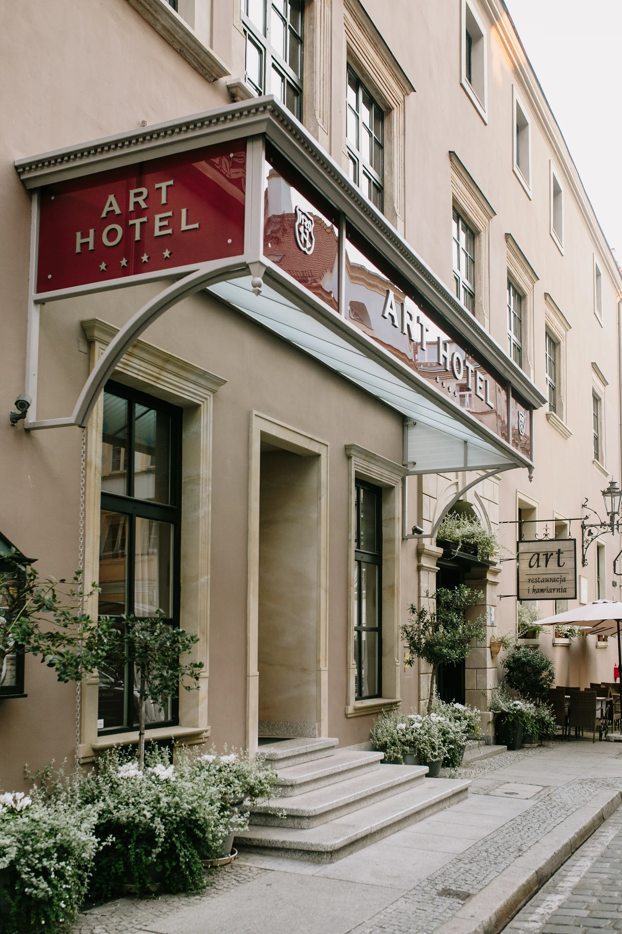4* hotel v centru Vratislavi, snídaně i vstup do zoo, 400 m ke Staroměstskému náměstí, akce 2 děti zdarma