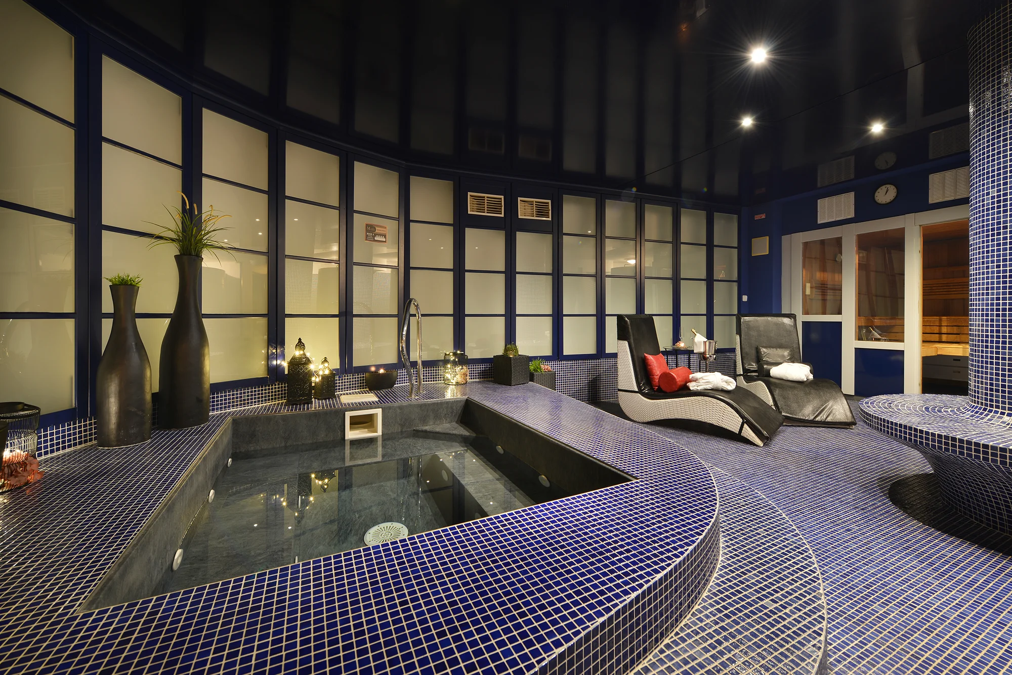 Česká Lípa a Máchův kraj: pobyt ve 4* hotelu se snídaní či polopenzí a wellness, na výběr i dámská jízda