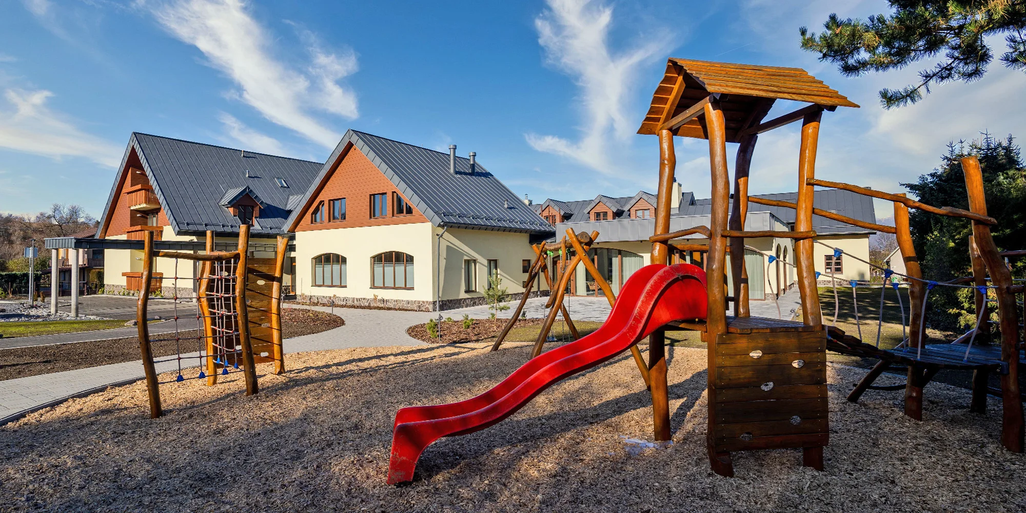 Na dovolenou do Nízkých Tater: 4* hotel, polopenze, wellness se 3 saunami a vířivkou