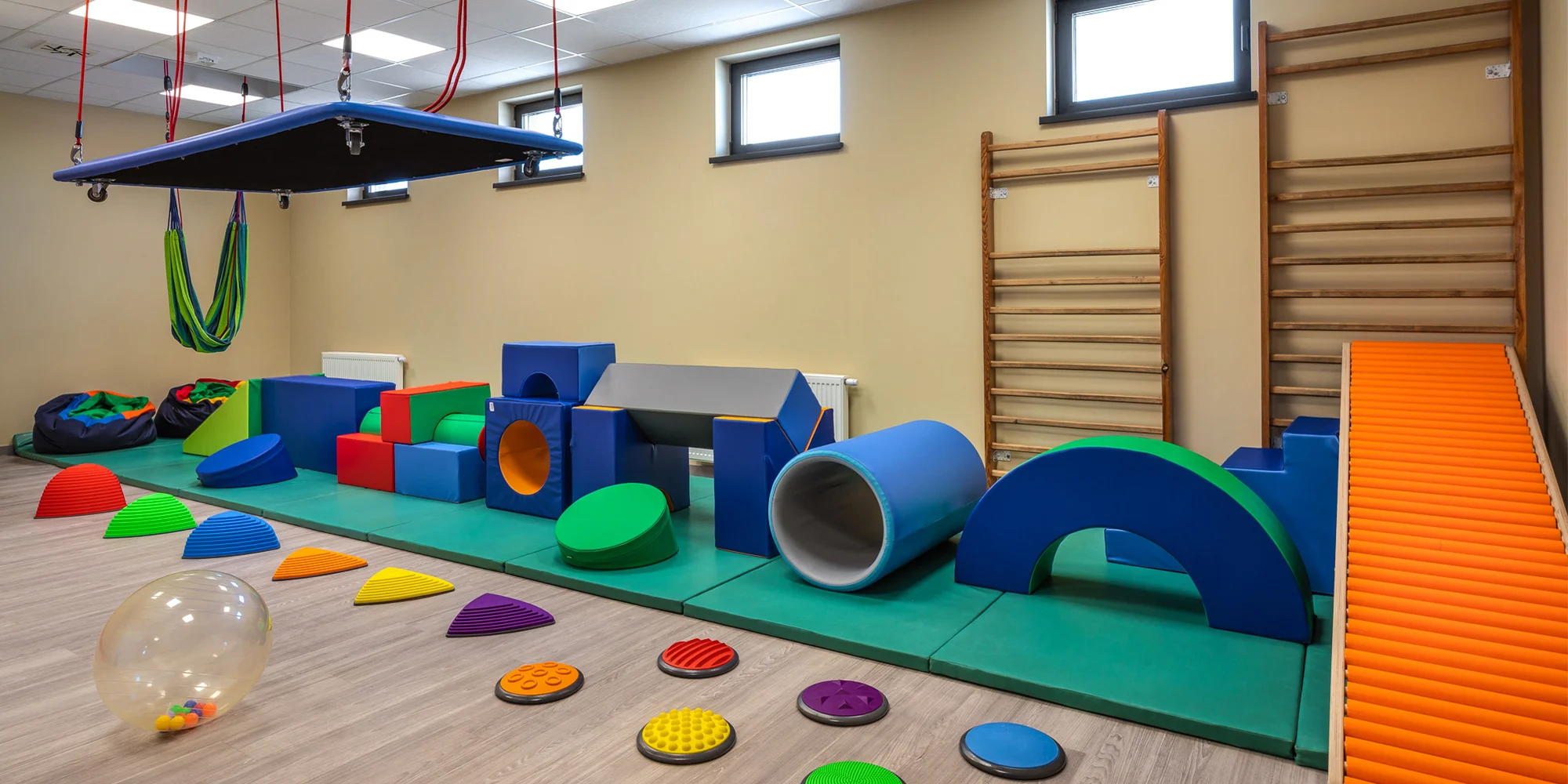 Dovolená u Baltu a jezera Bukowo: hotel 100 m od pláže, polopenze, wellness