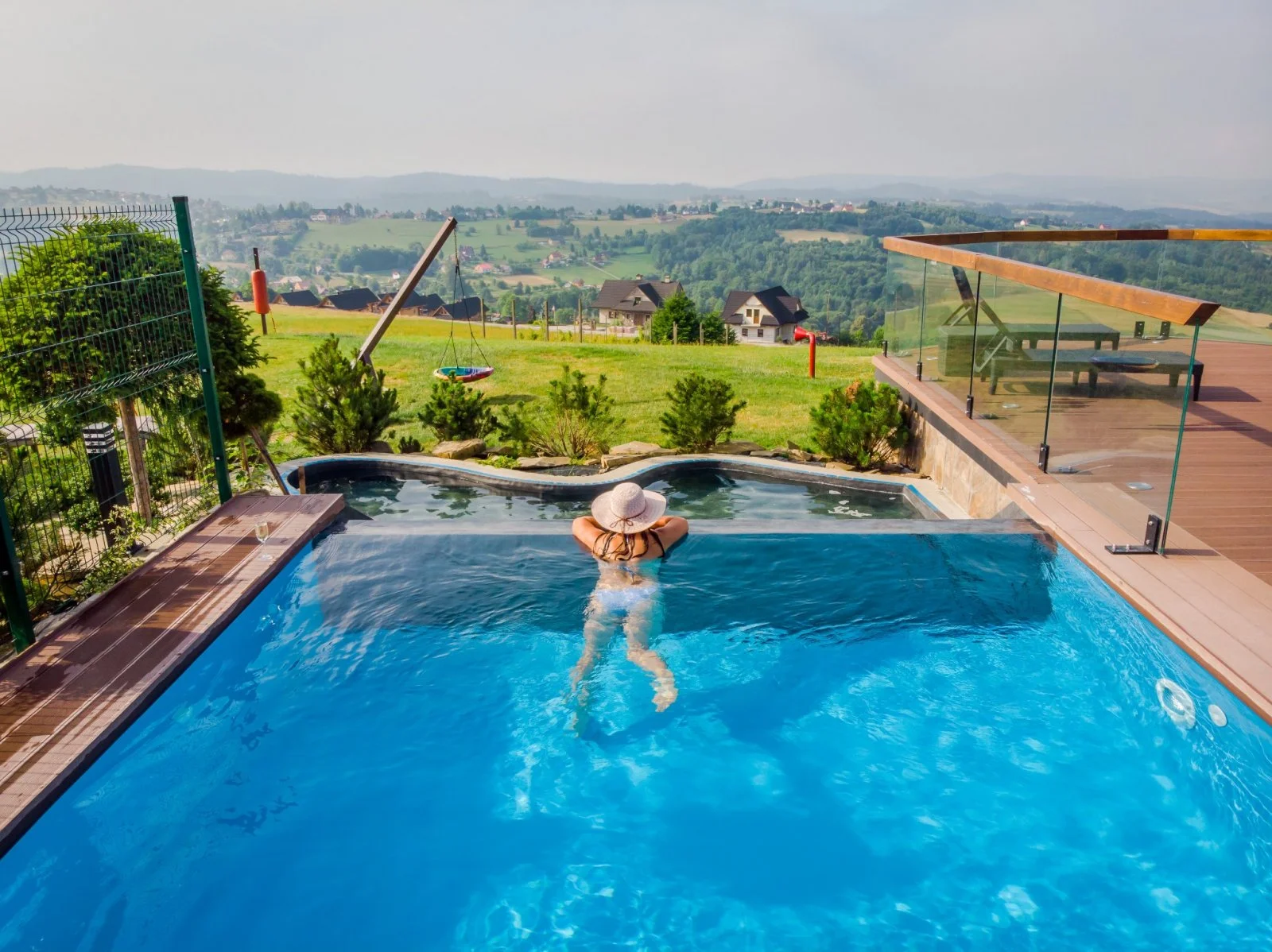 Polské Beskydy: hotel přímo u lanovky na Złoty Groń, snídaně či polopenze a wellness i bazén