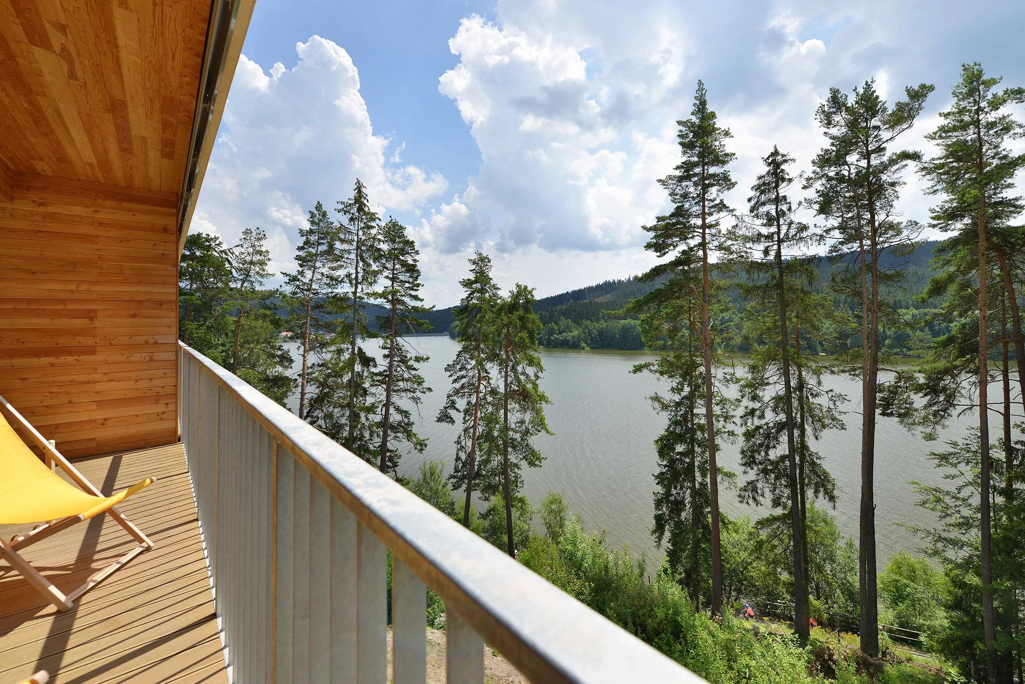 Dovolená na Lipně: pobyt v apartmánu se saunou, balíčky se snídaní i polopenzí