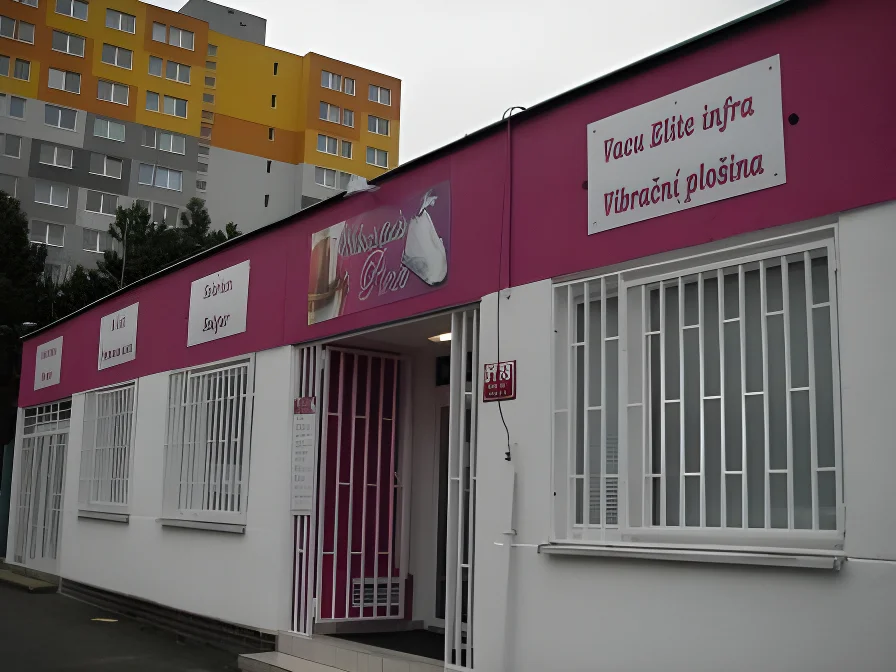10 masáží nohou přístrojovou lymfodrenáží na 60 minut