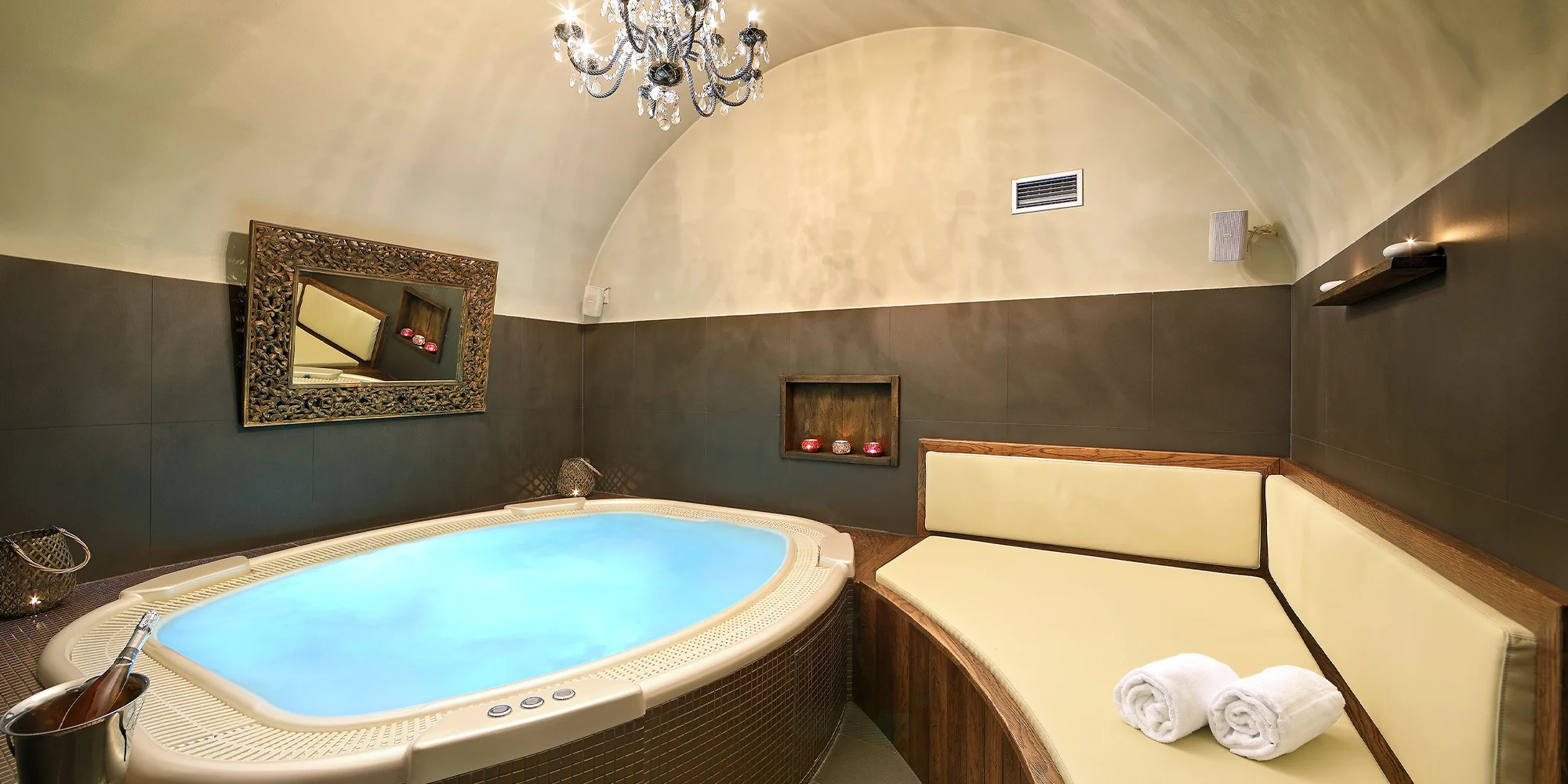 Chateau St. Havel wellness hotel - privátní SPA, Praha 4