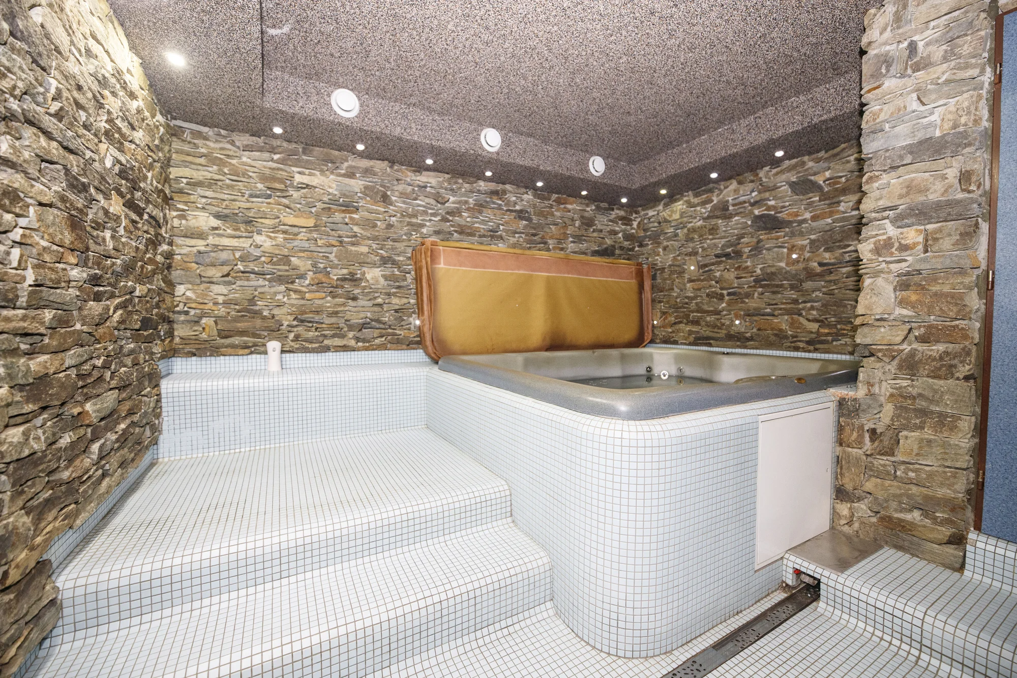 Pobyt pod Pradědem: čistá příroda Jeseníků, jídlo a třeba i wellness