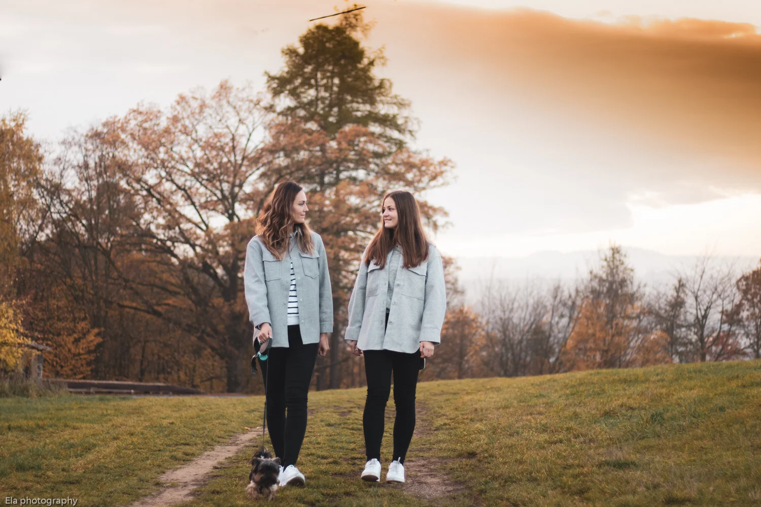 Venkovní rodinné nebo párové focení: 4–15 upravených fotek