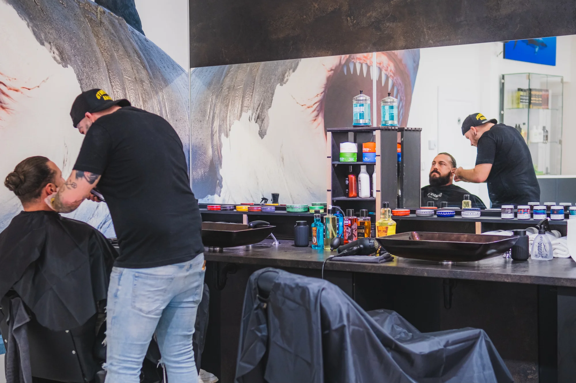 Barber na Žižkově: úprava vousů a střih vlasů pro malé i velké gentlemany