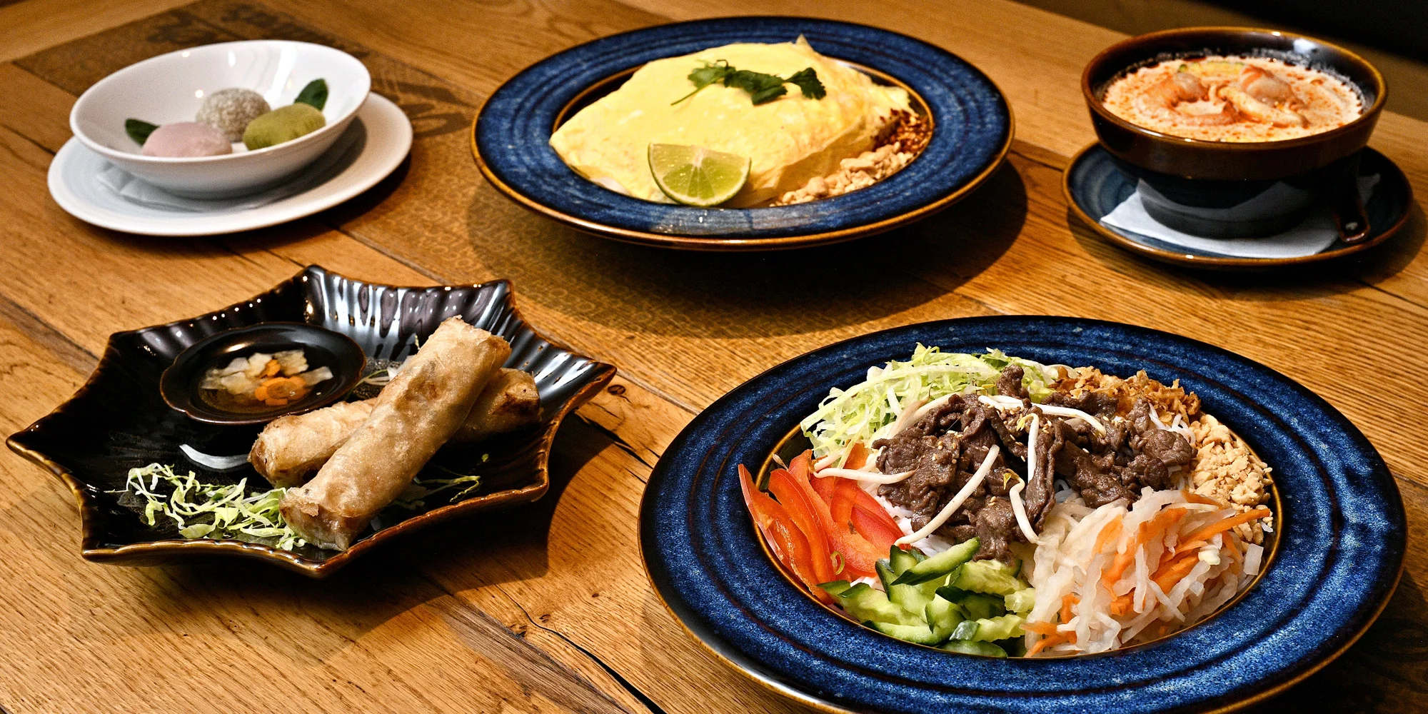 Asijské jídlo dle výběru nebo celé menu v Karlíně: Bum Bo Nam Bo i Pad Thai či Udon