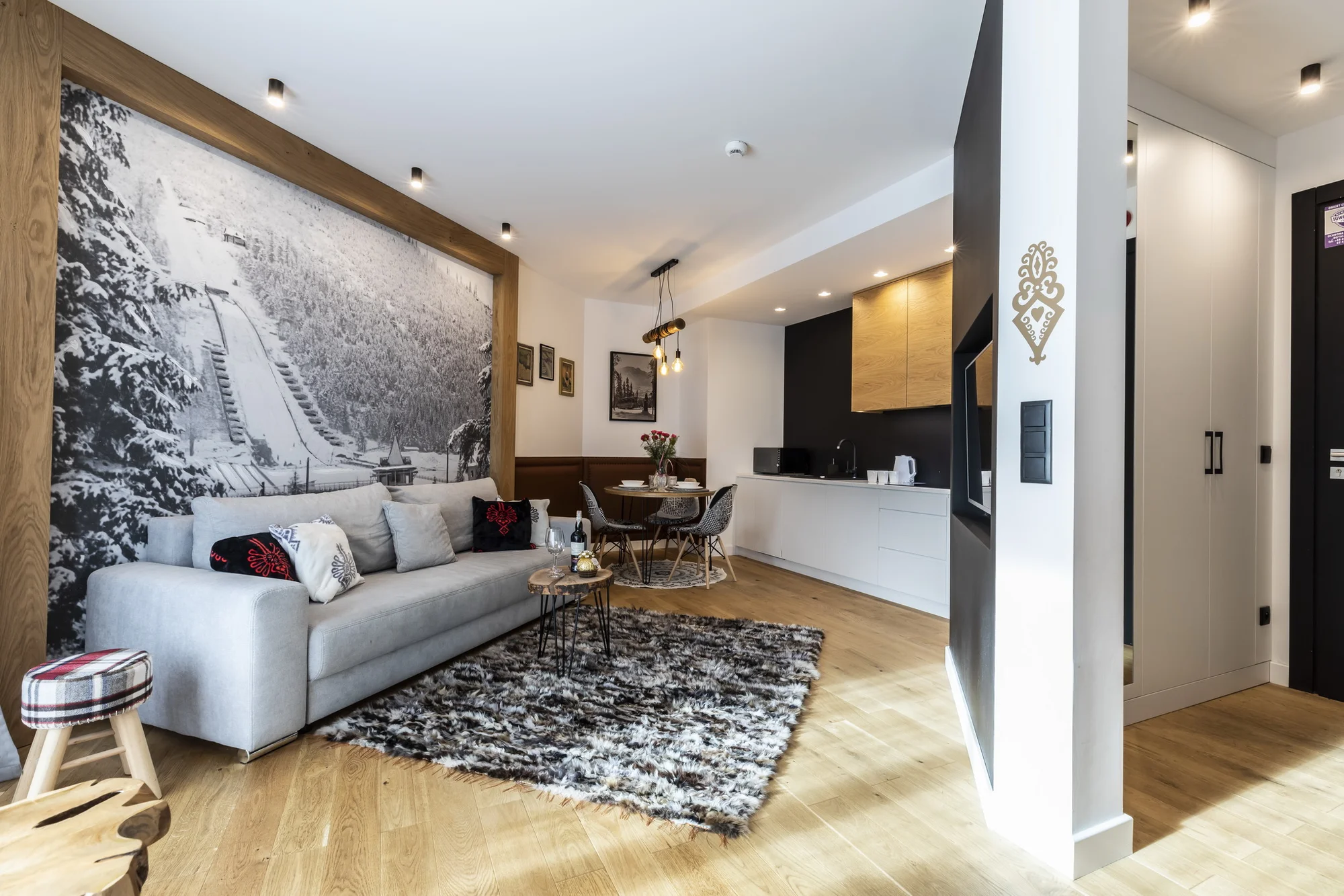 Moderní apartmány v Zakopaném až pro 6 osob: cena za celý apartmán, neomezeně sauny a geotermální bazén