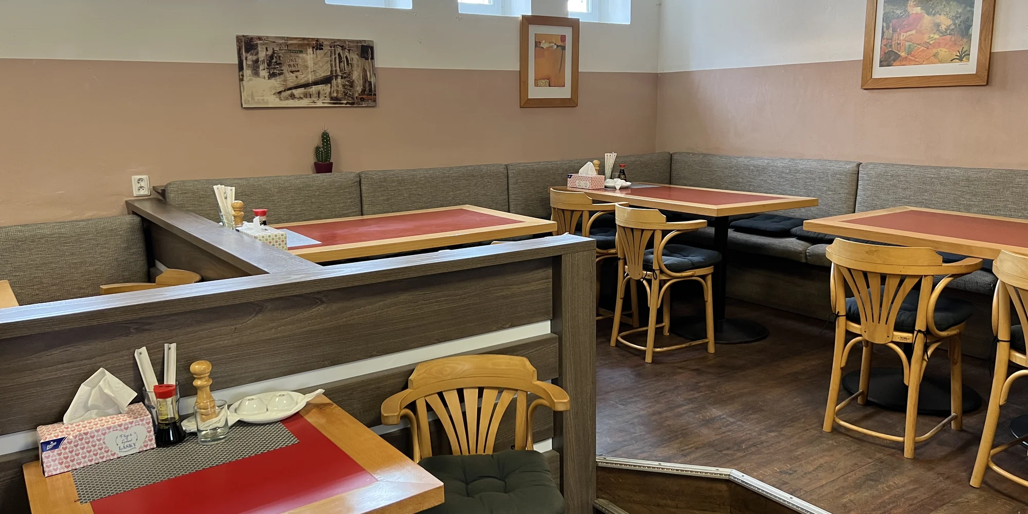 Nechte si naservírovat sushi: 46 nebo 62 ks s lososem, avokádem i tuňákem