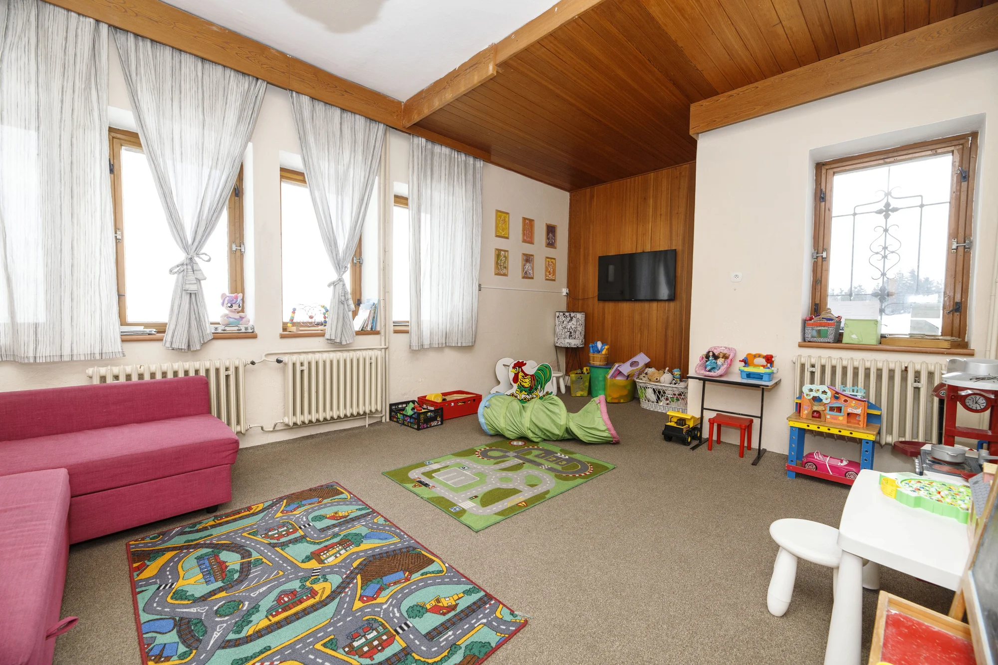 Aktivní dovolená přímo na hřebeni Krkonoš s polopenzí