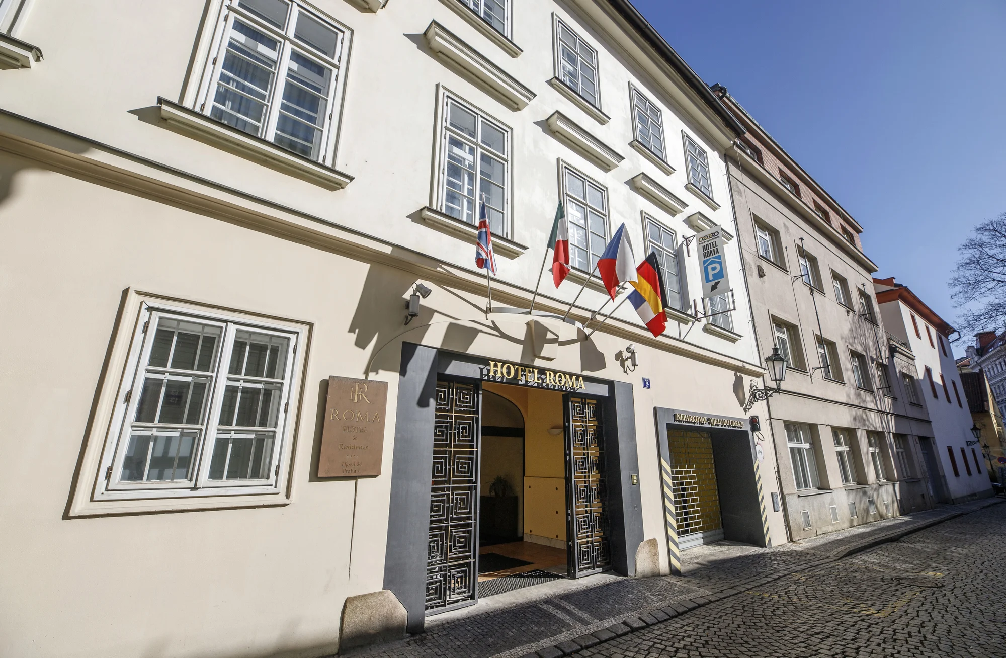 Pobyt na Malé Straně: 1–4 noci přímo pod Petřínem, snídaně i hodinka relaxu v sauně