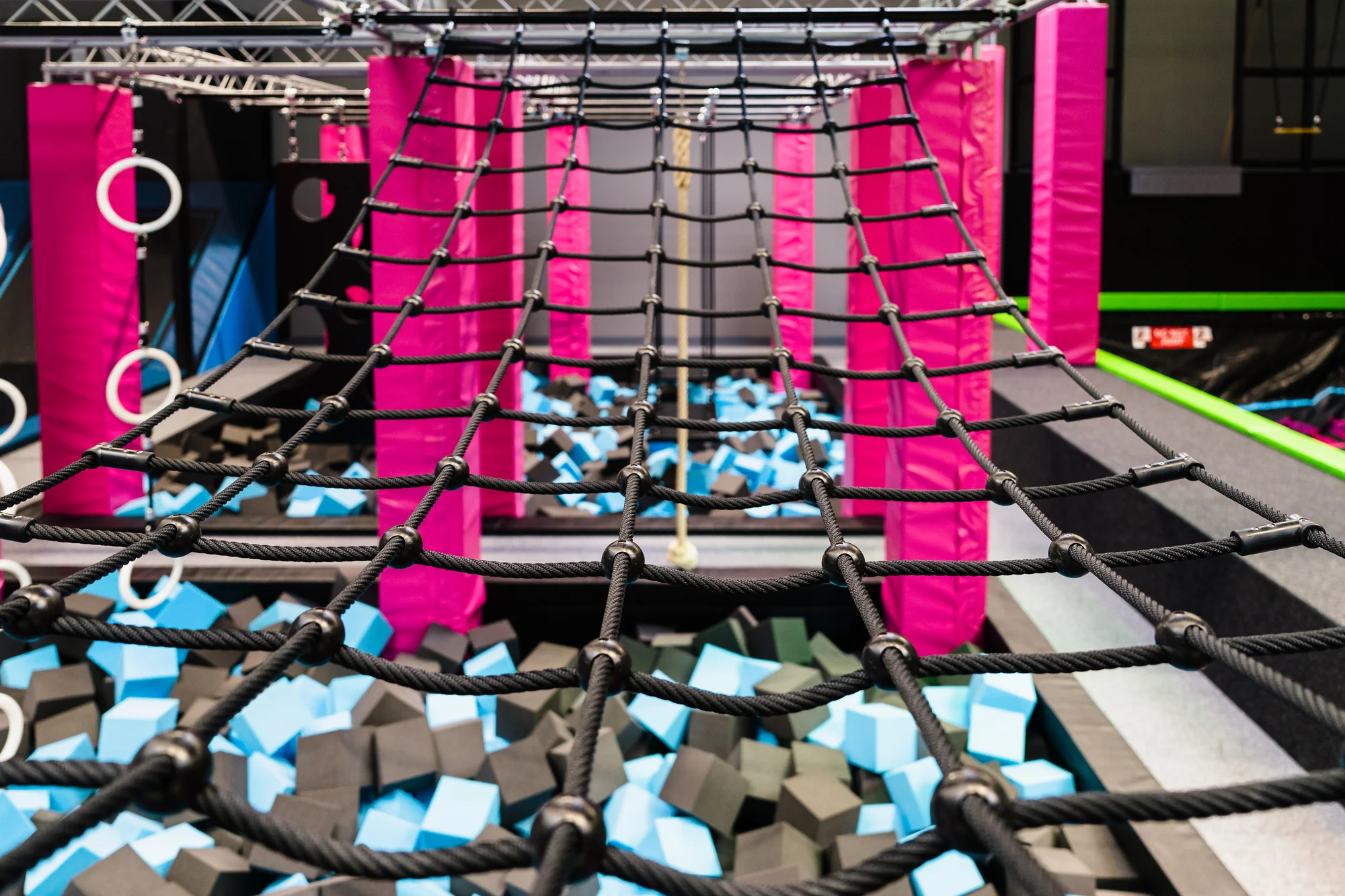 Vstup do trampolínového parku Toboga JUMP! na 60, 90 nebo 120 min.